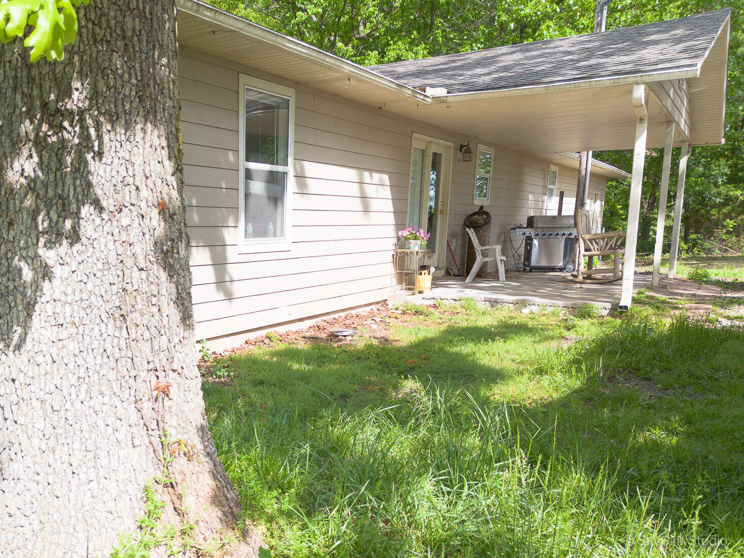 main property photo 45