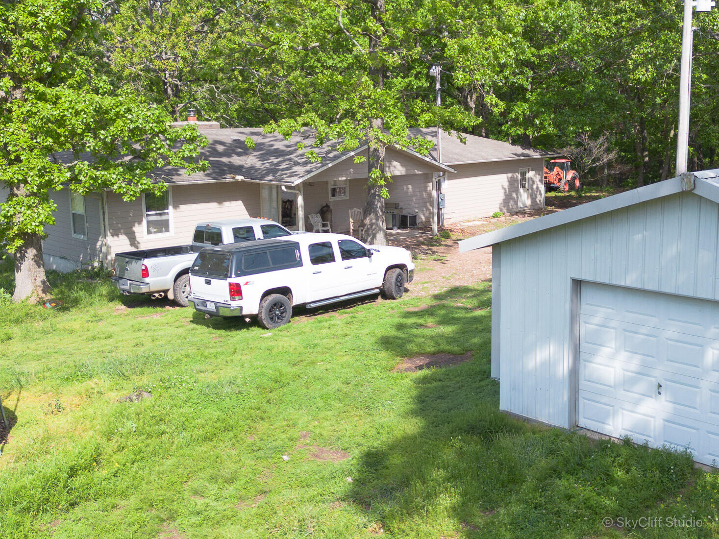 main property photo 46