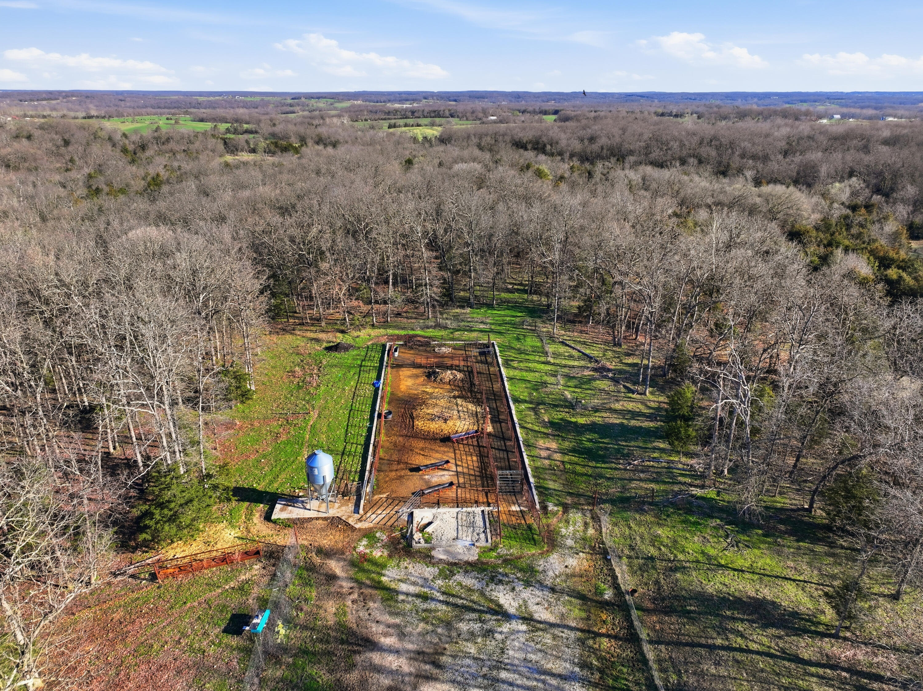 main property photo 25