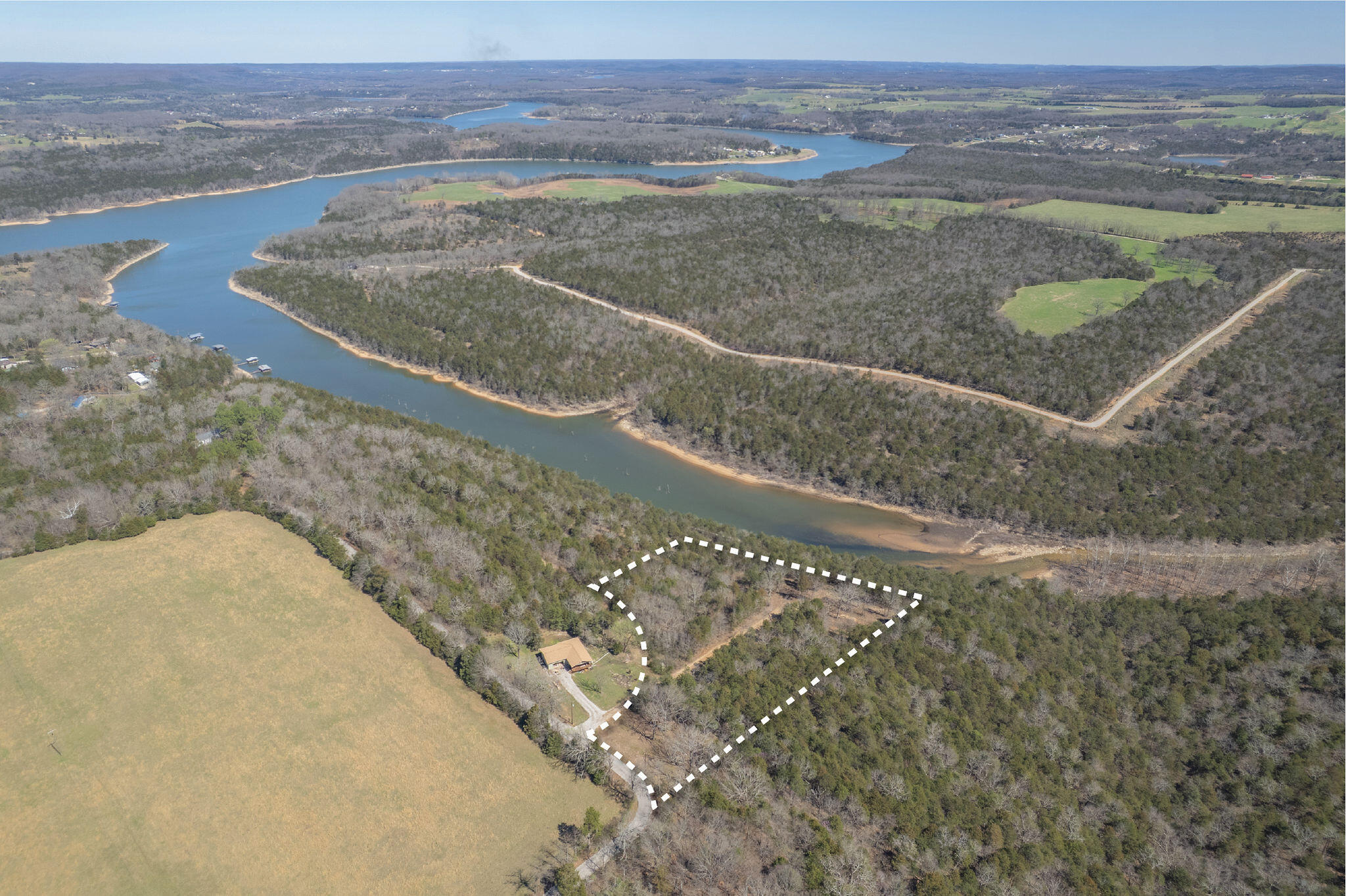 main property photo 16