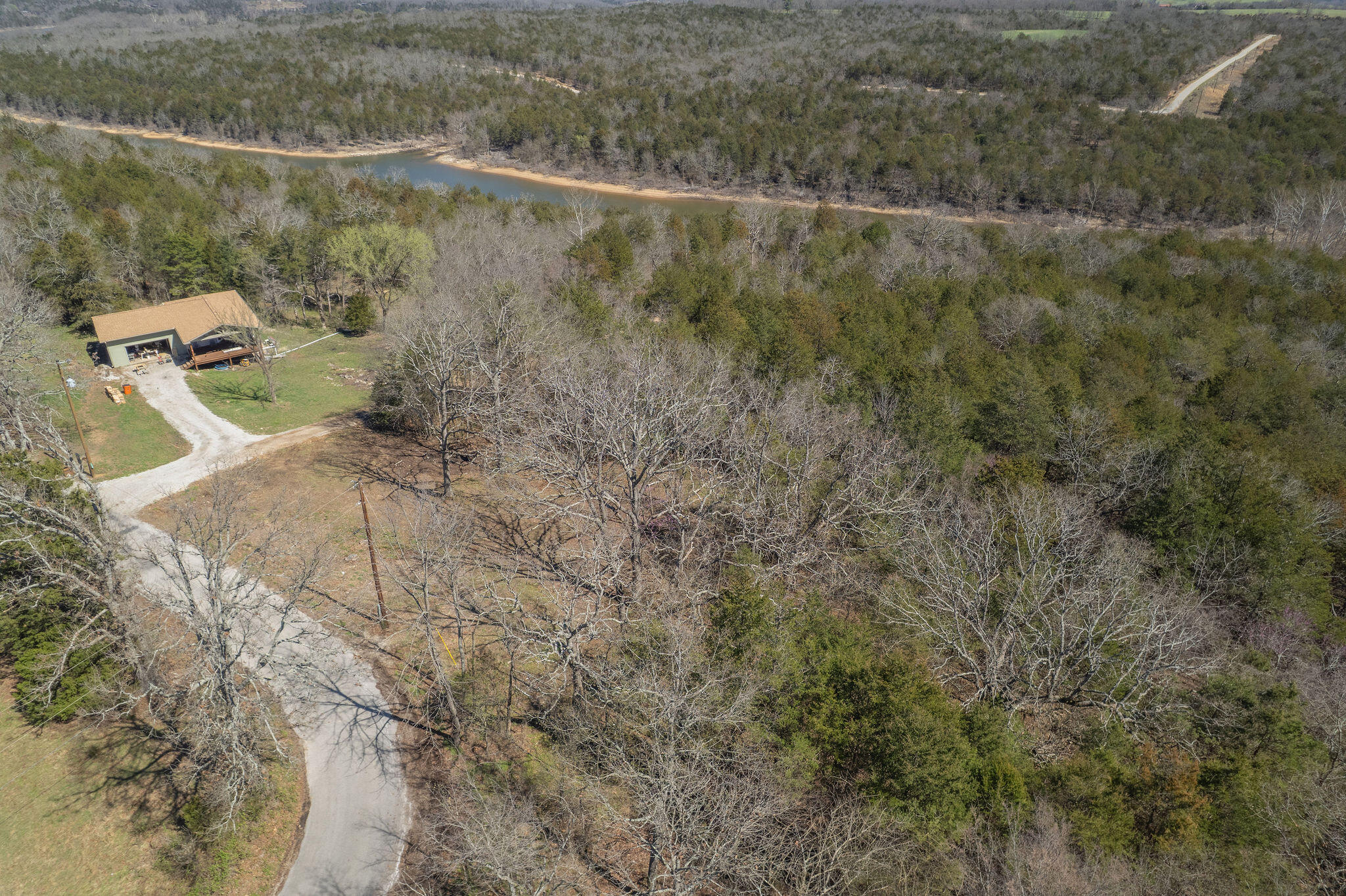 main property photo 7