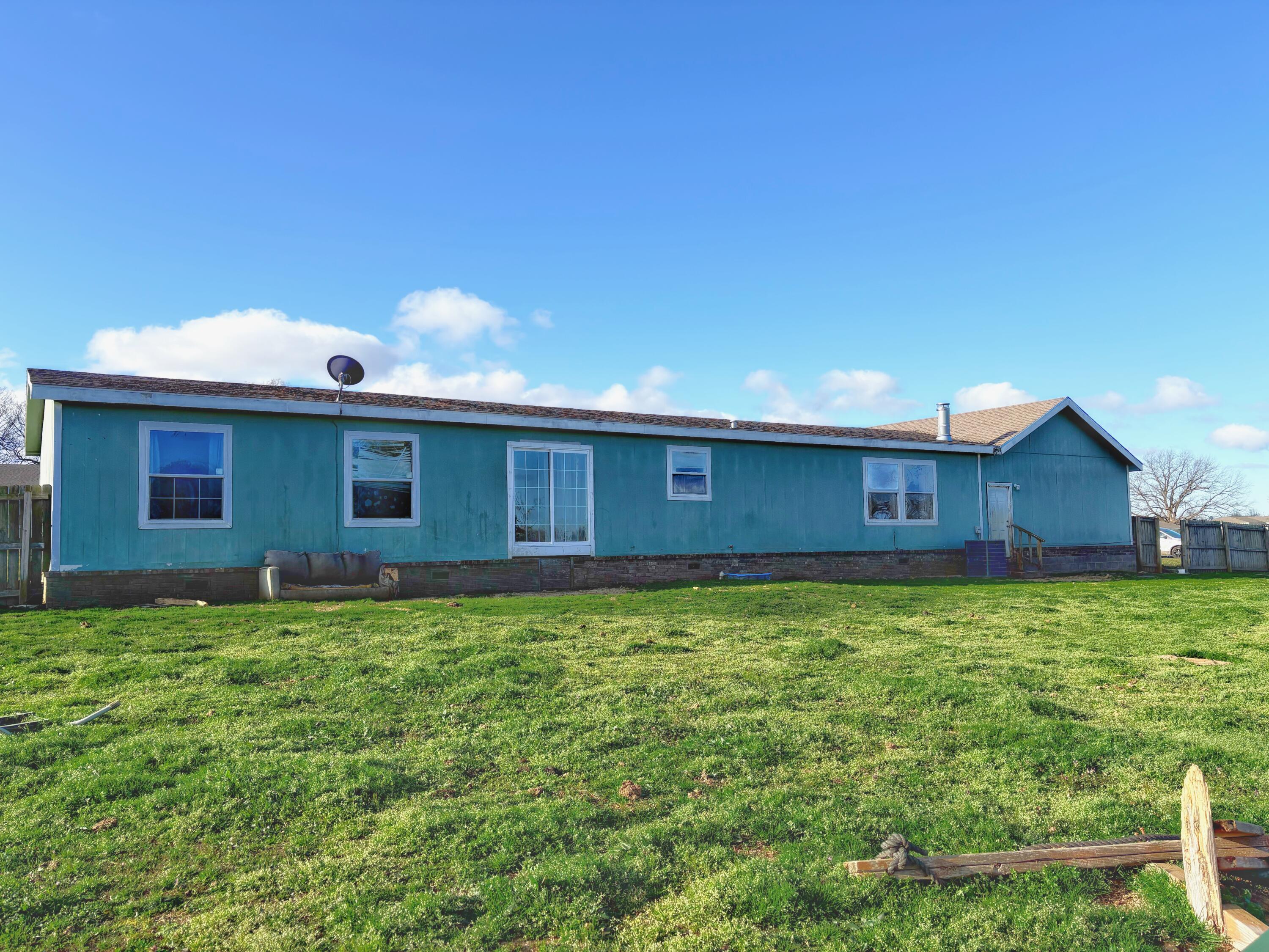 main property photo 33