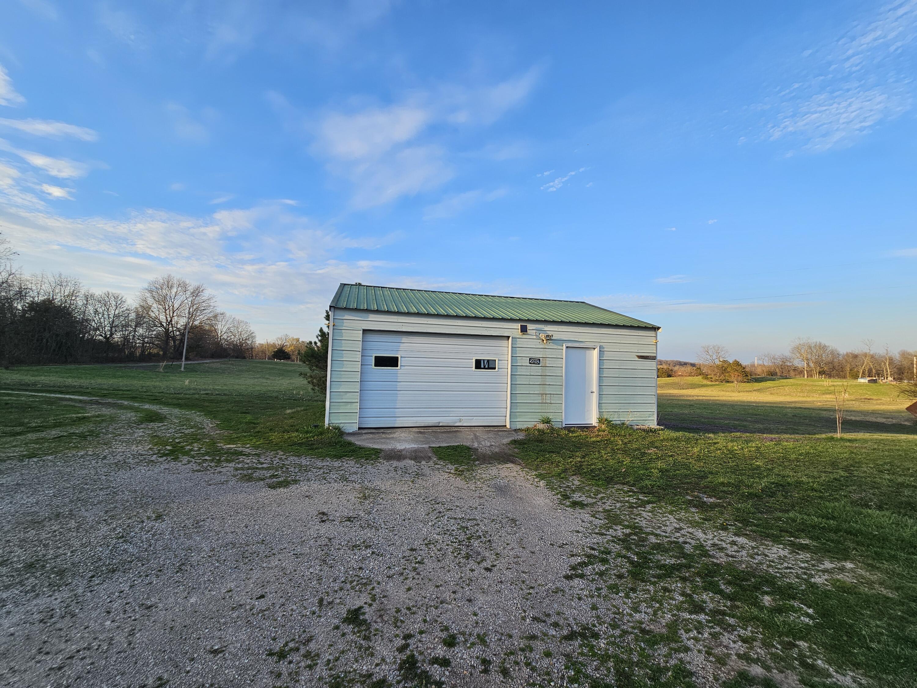 main property photo 46