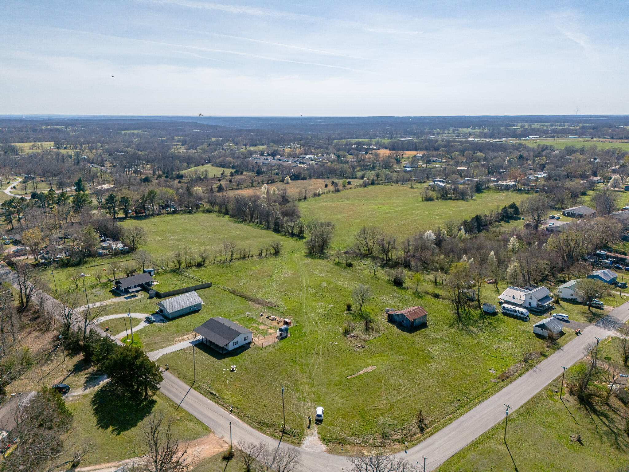 main property photo 8