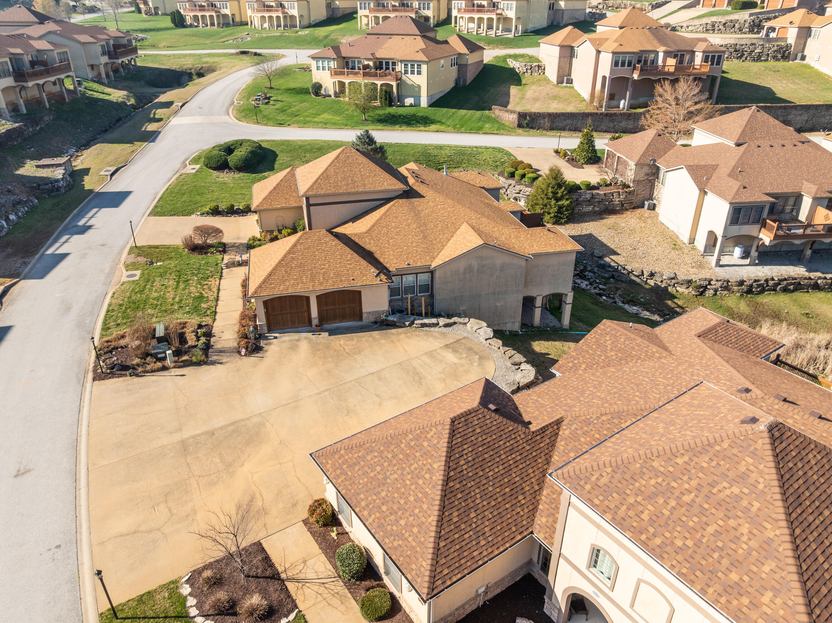 main property photo 36