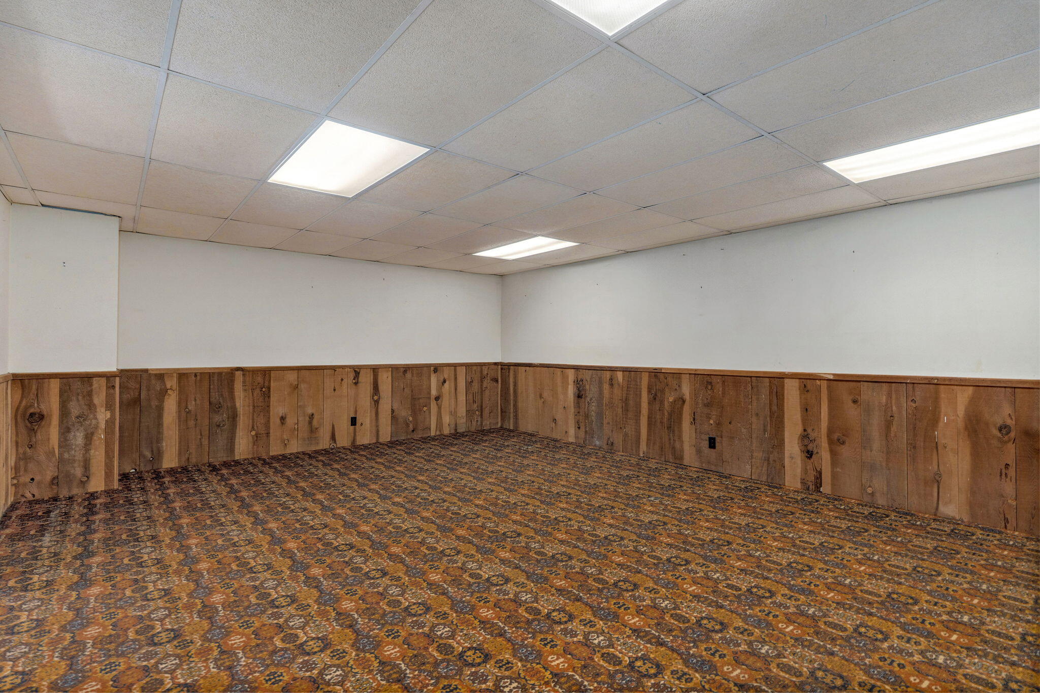 main property photo 49