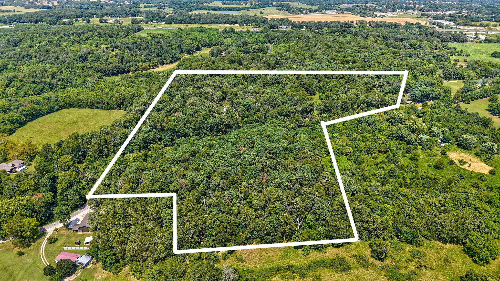 main property photo 8