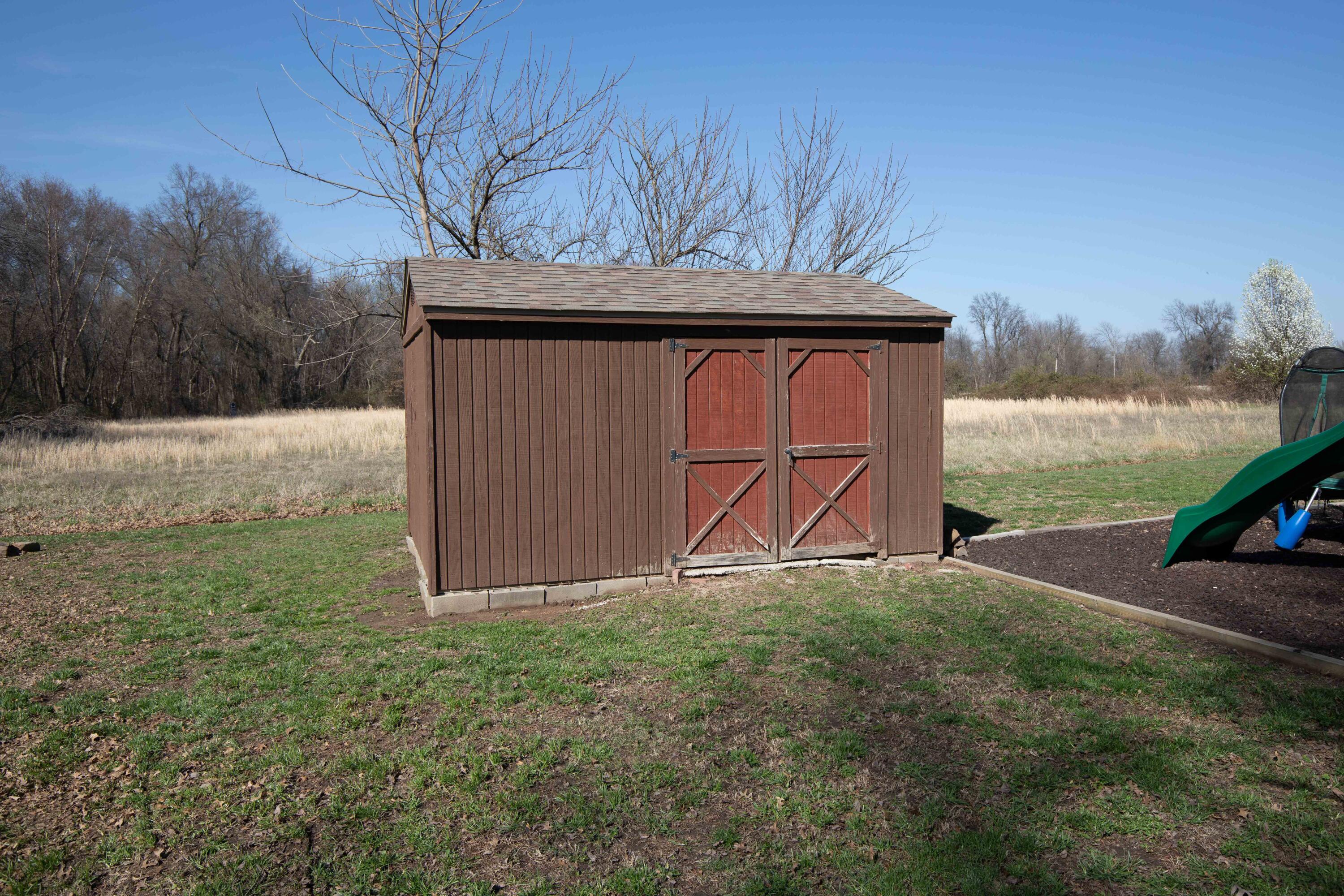 main property photo 60
