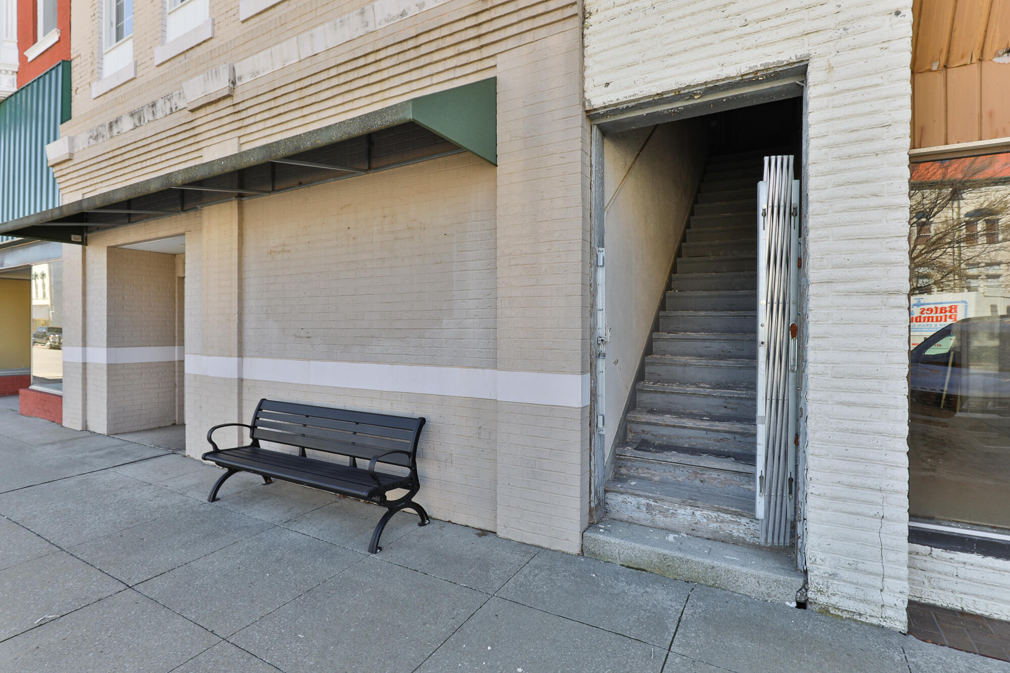 main property photo 3