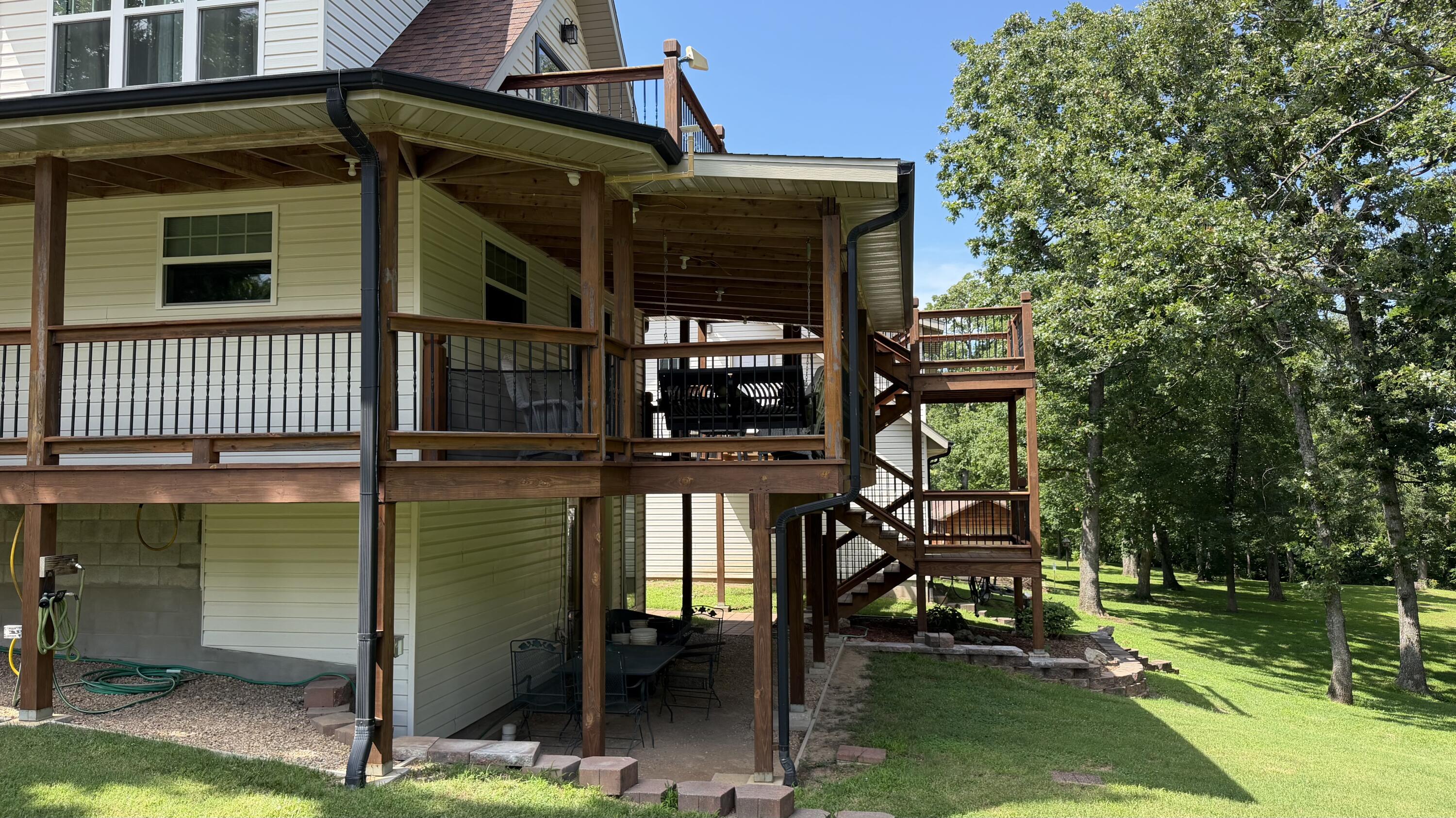 main property photo 41