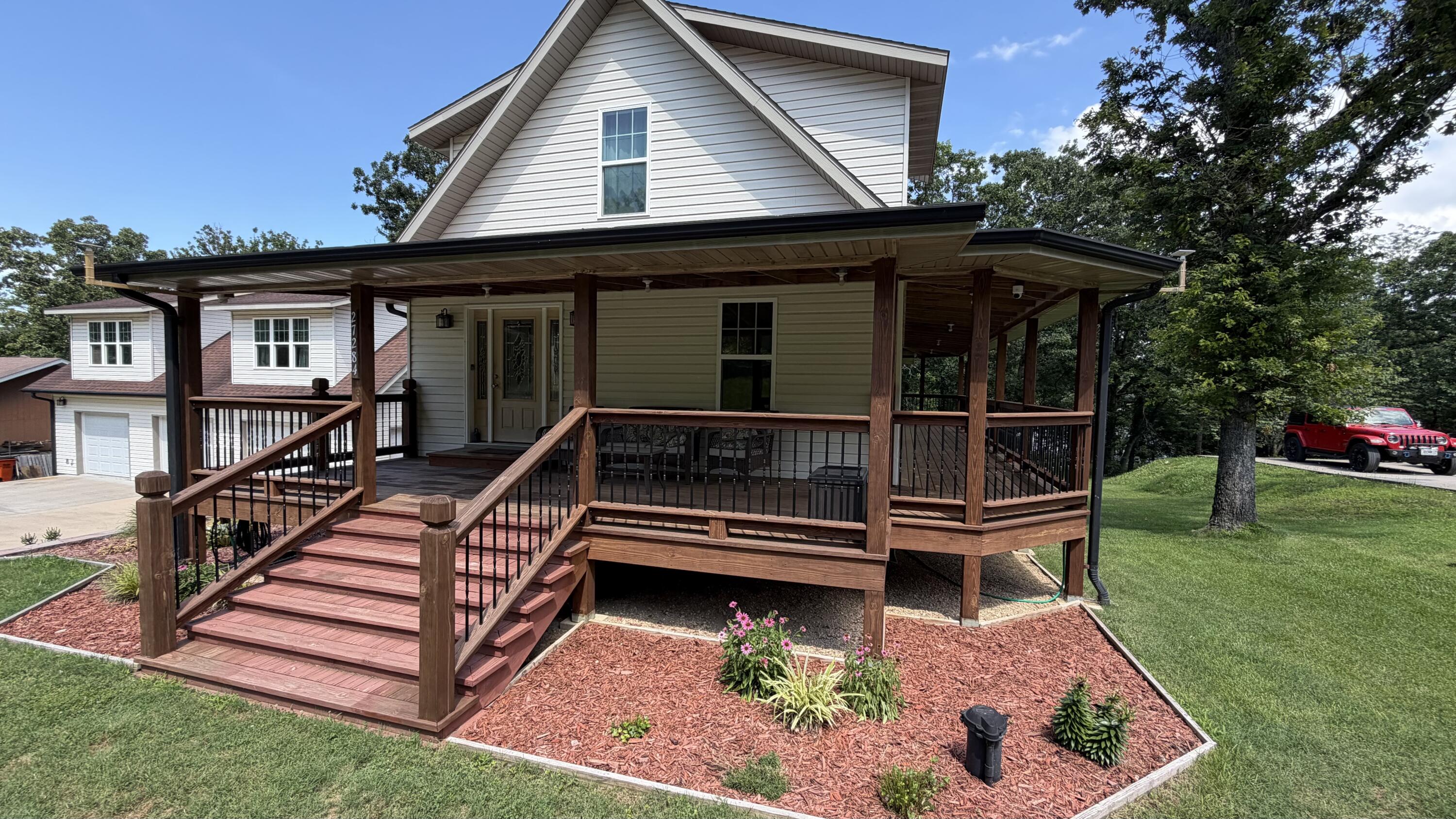 main property photo 6