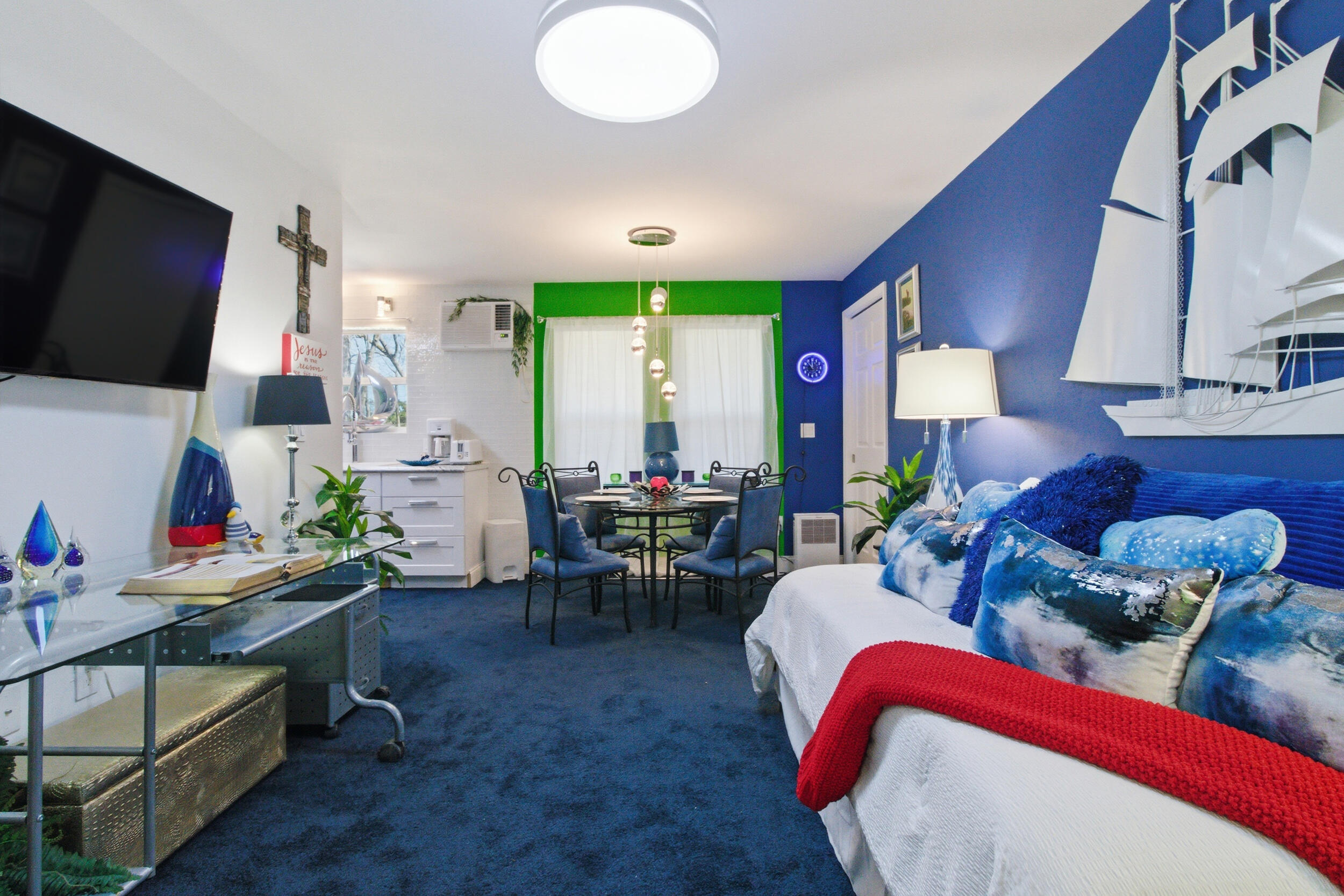main property photo 37