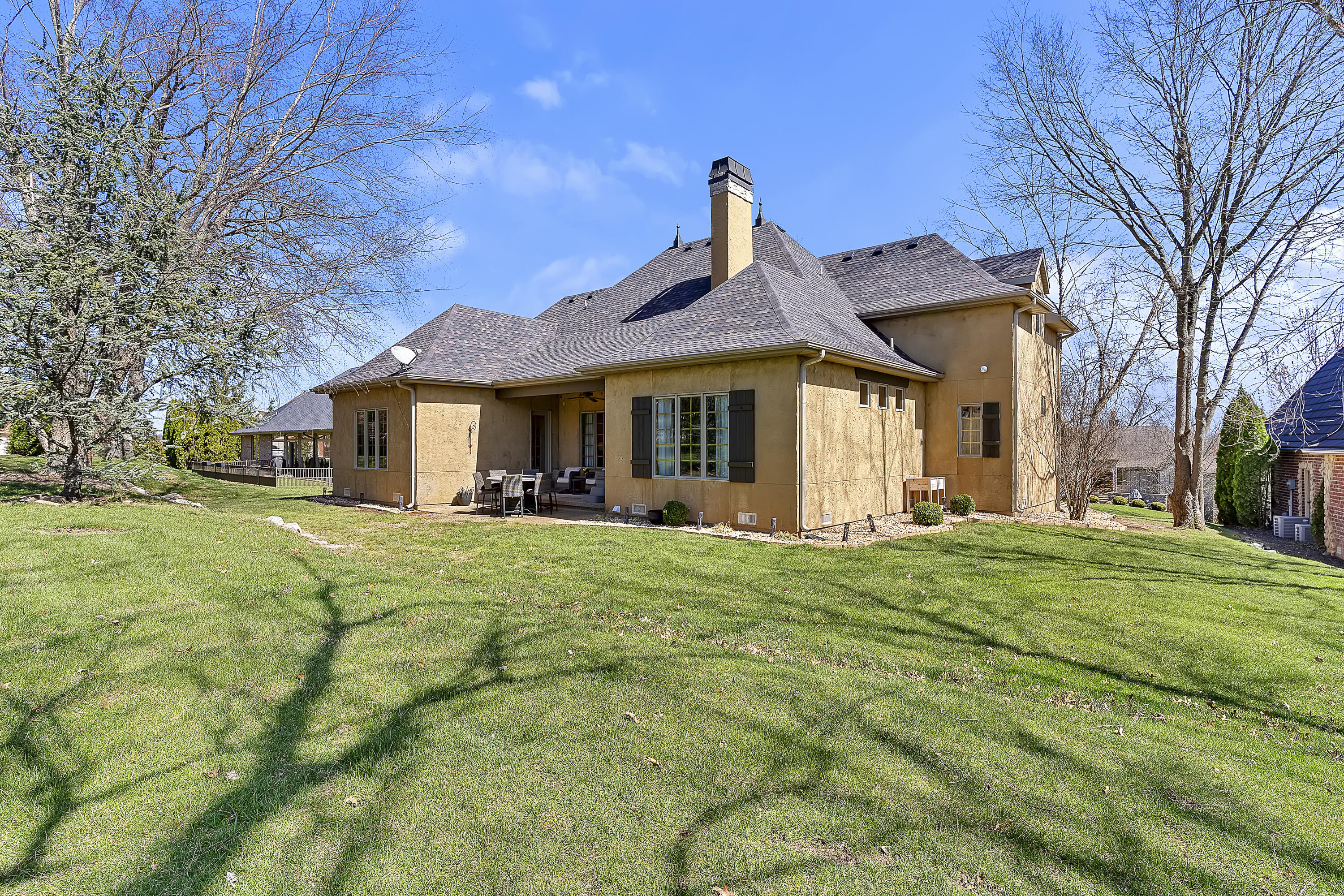 main property photo 64