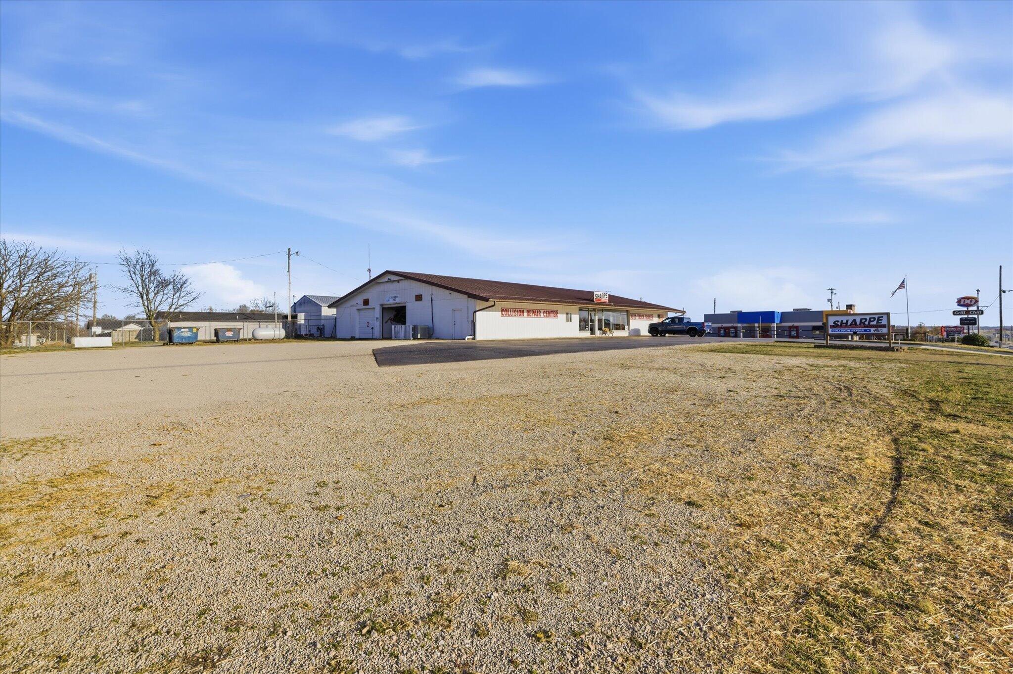 main property photo 3