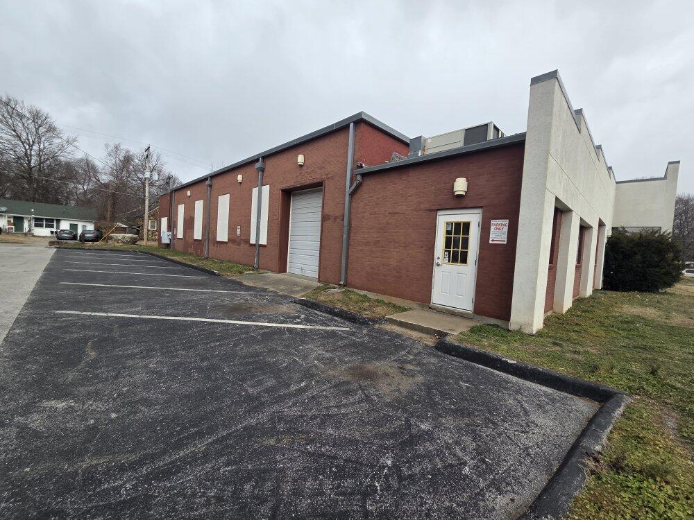 main property photo 18