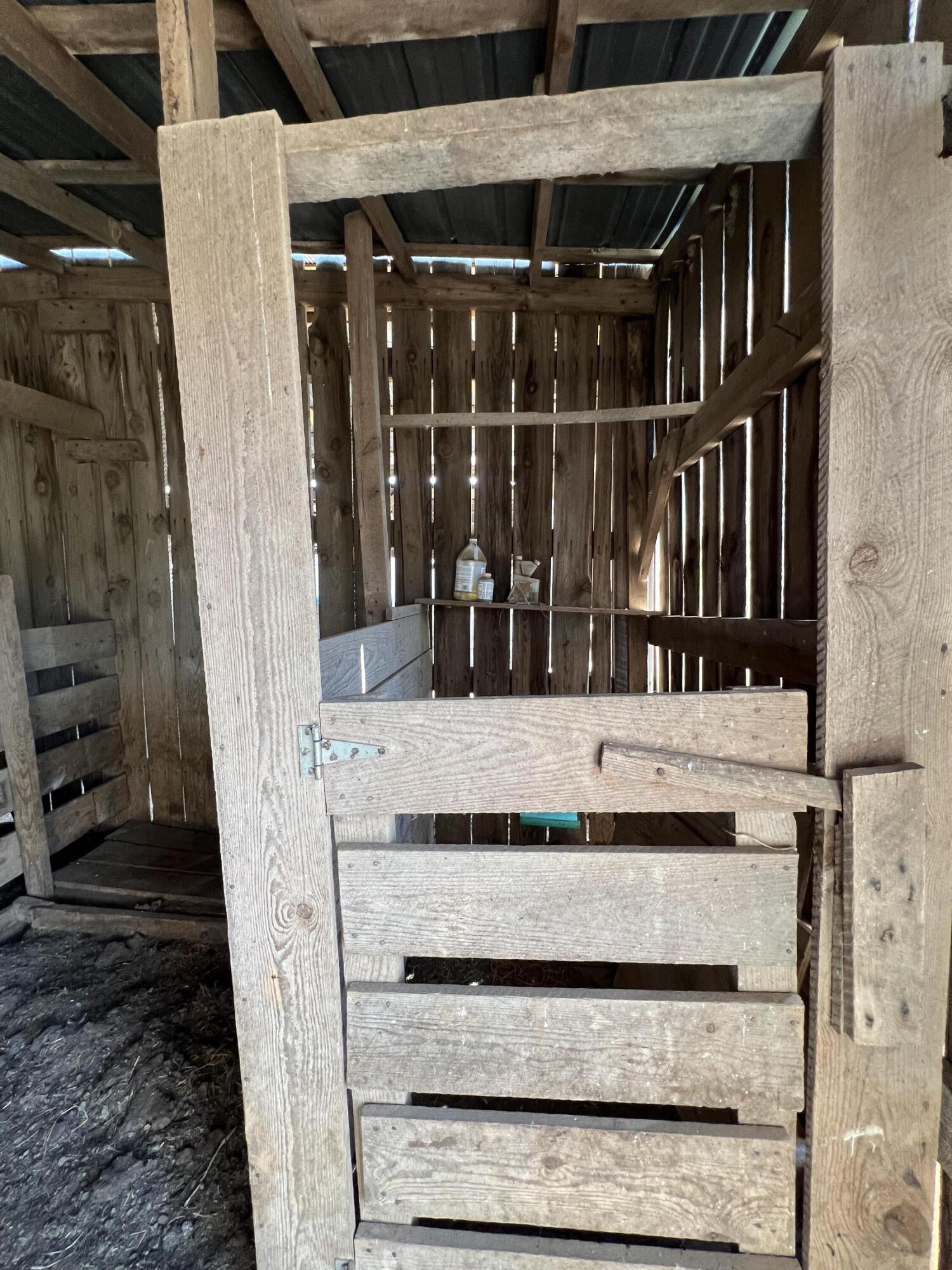main property photo 110