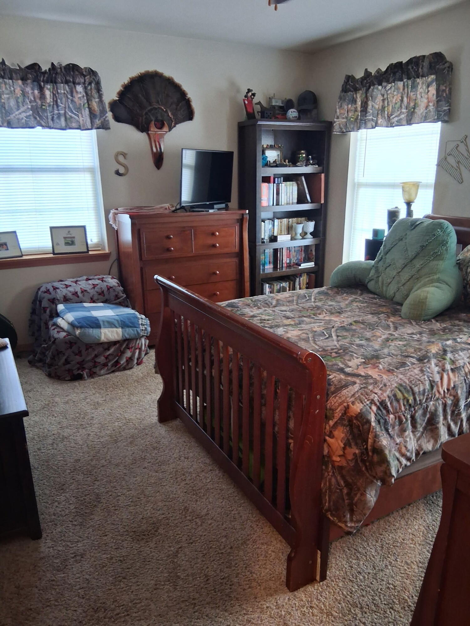 main property photo 23