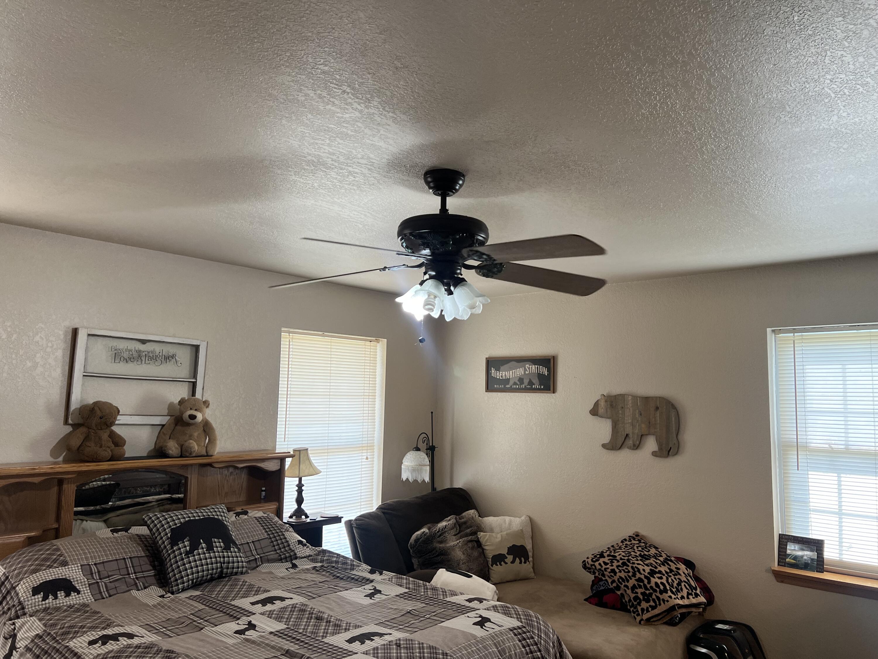 main property photo 28
