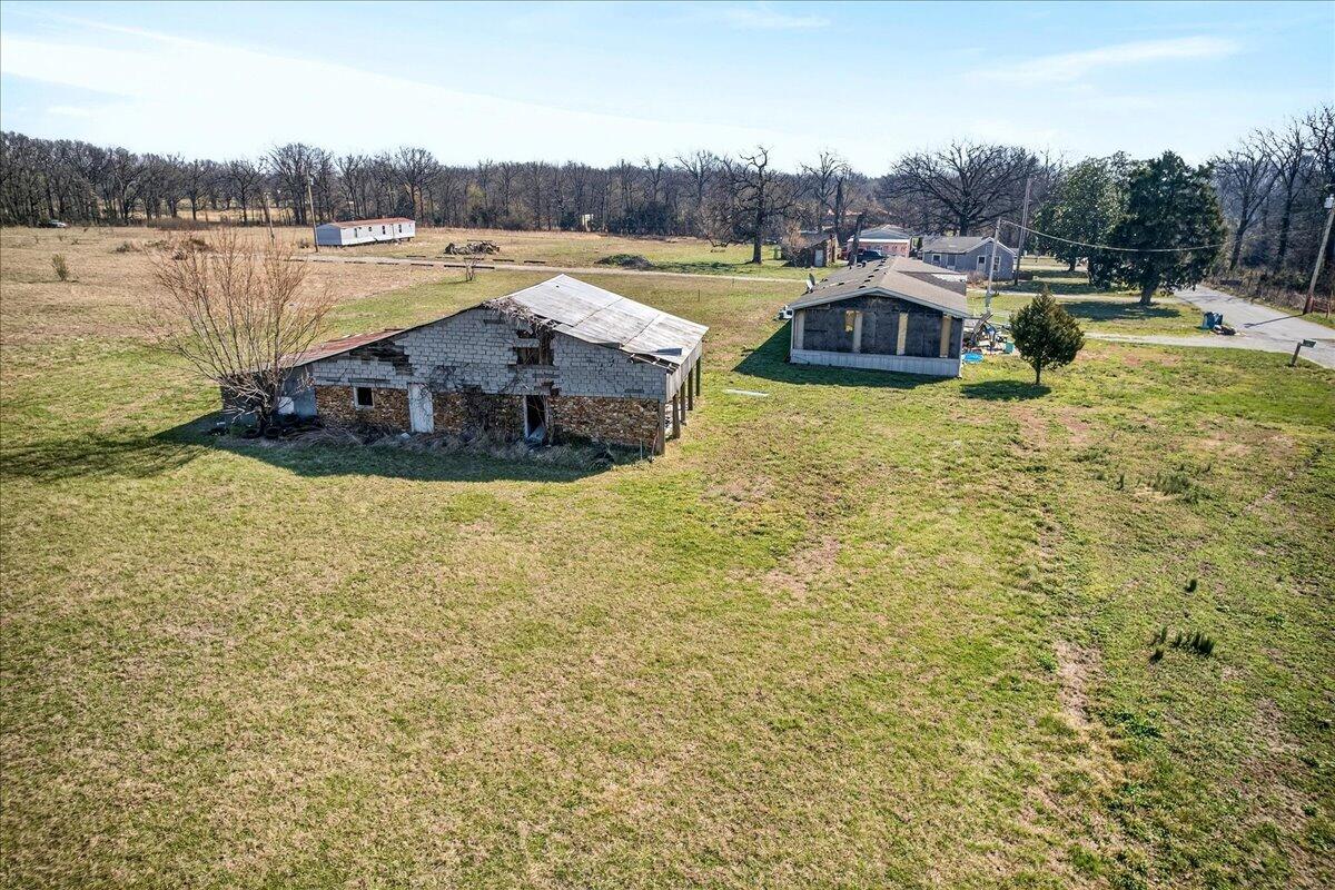 main property photo 45