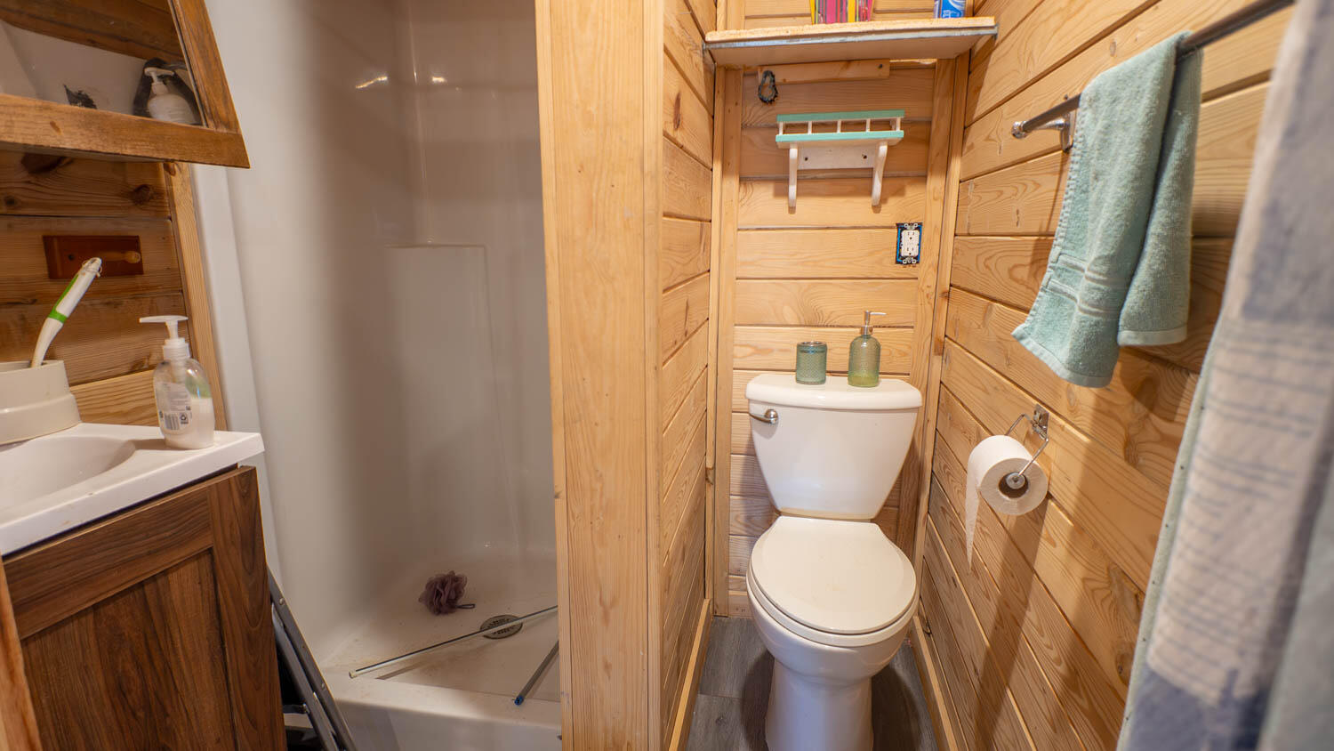 main property photo 56