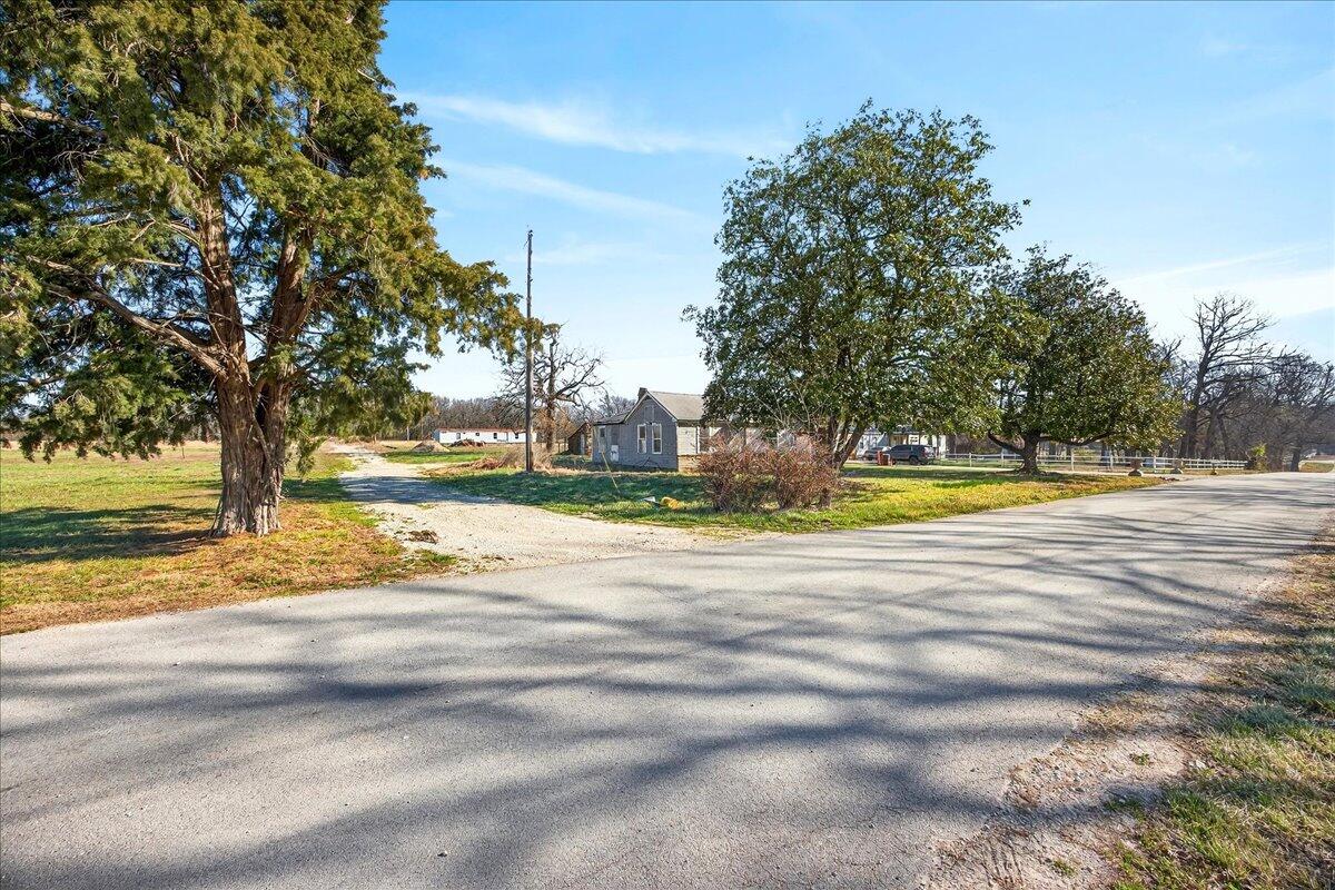 main property photo 15