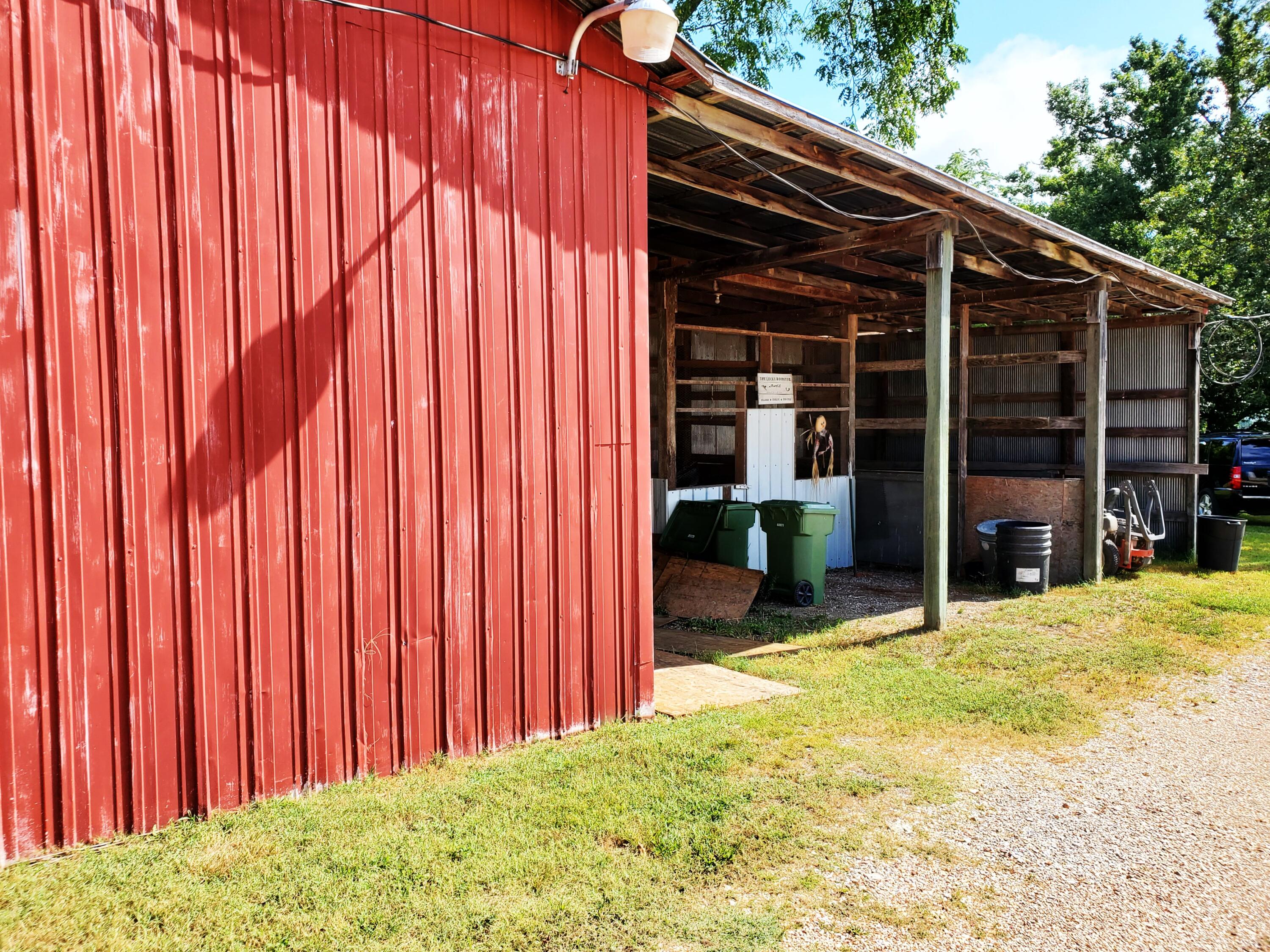 main property photo 14