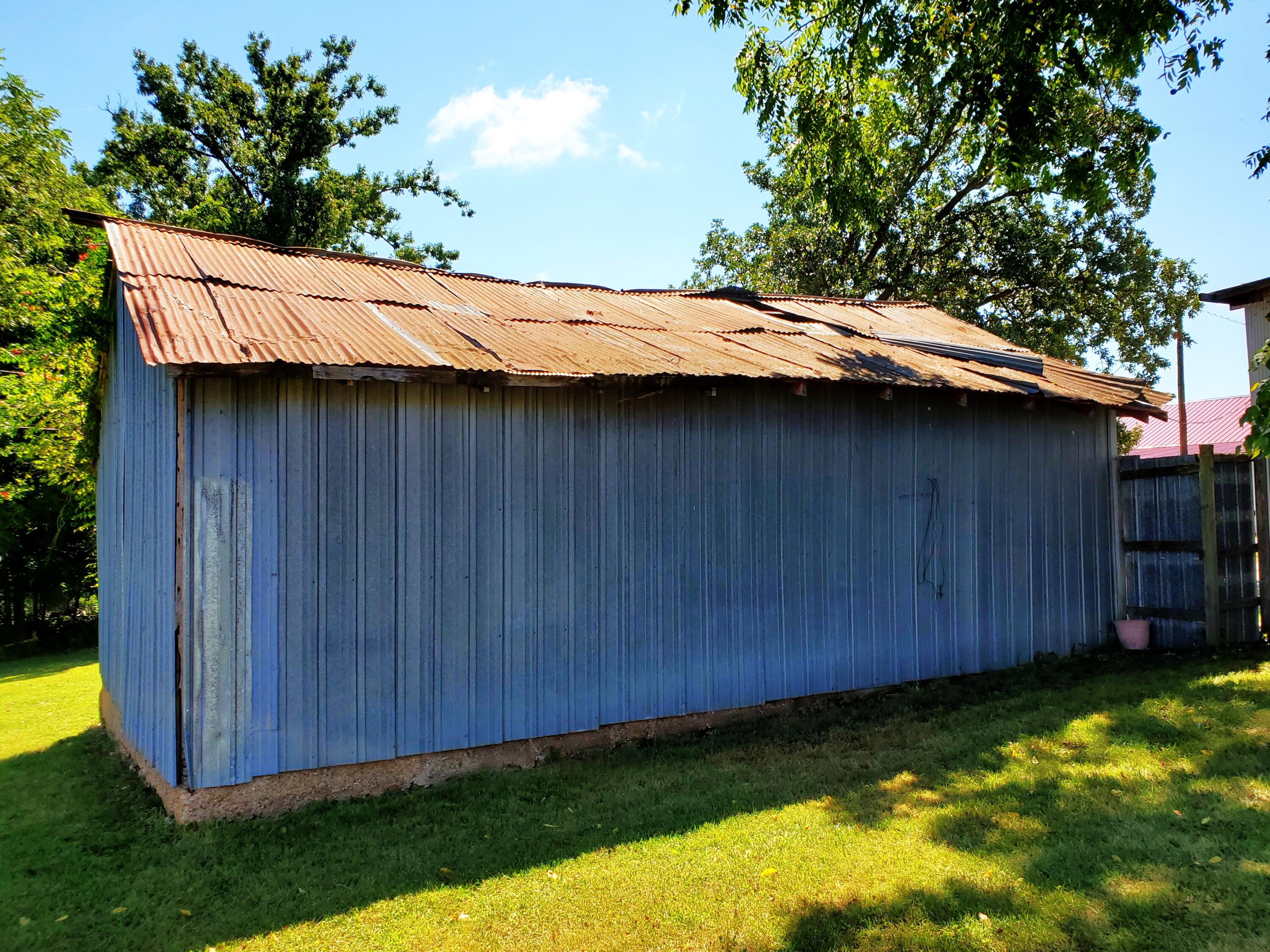 main property photo 27
