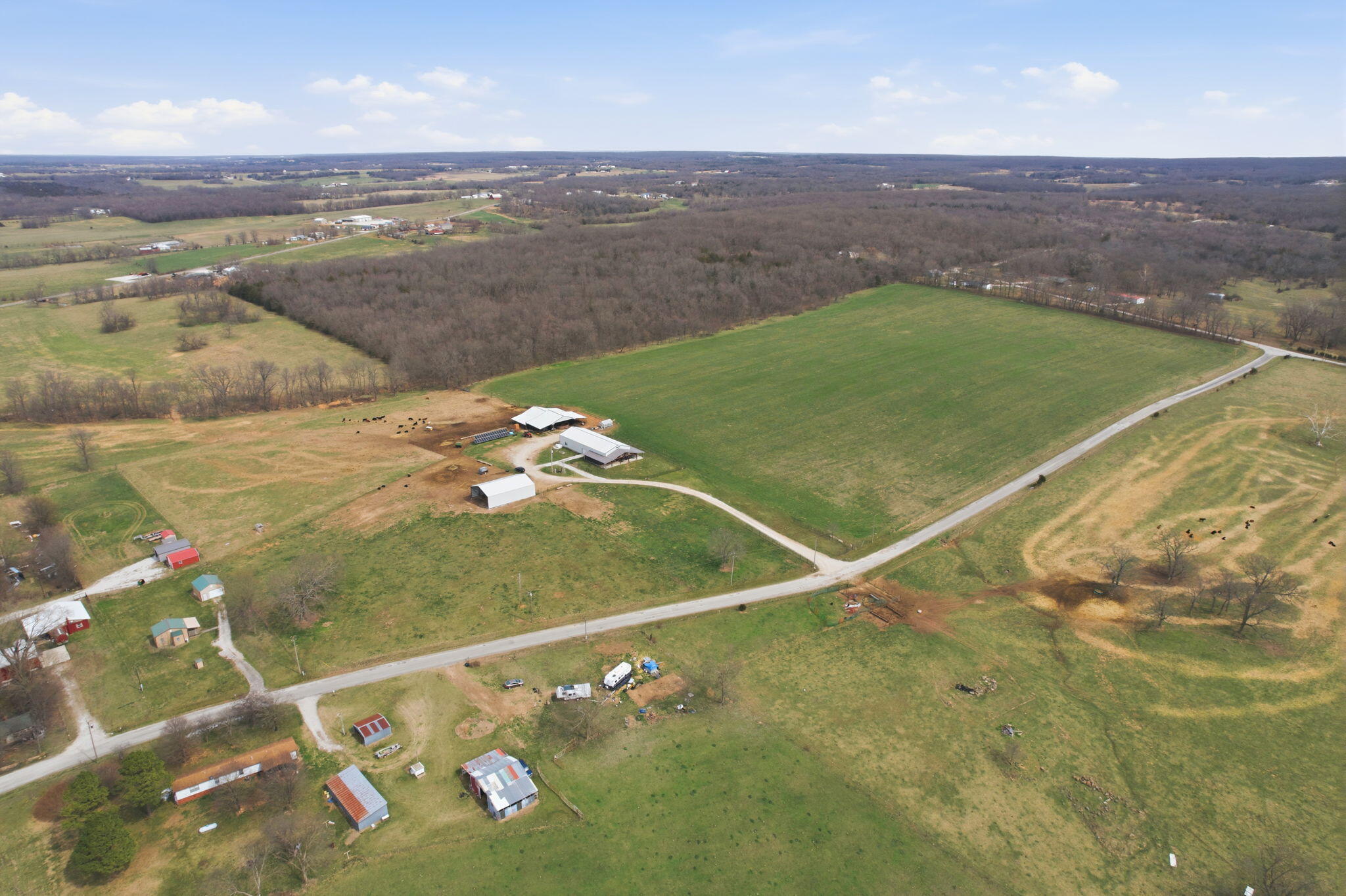main property photo 40