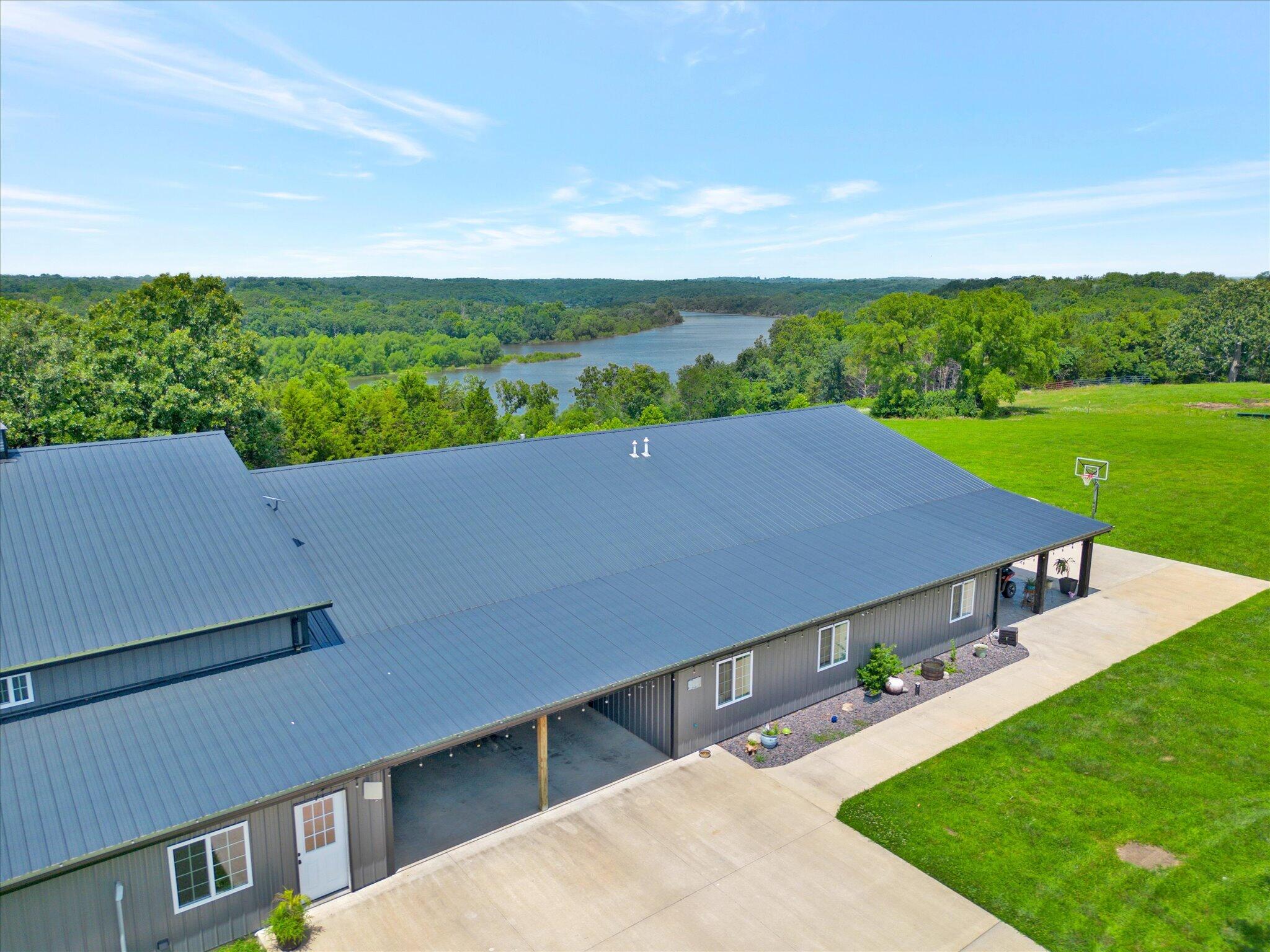 main property photo 76