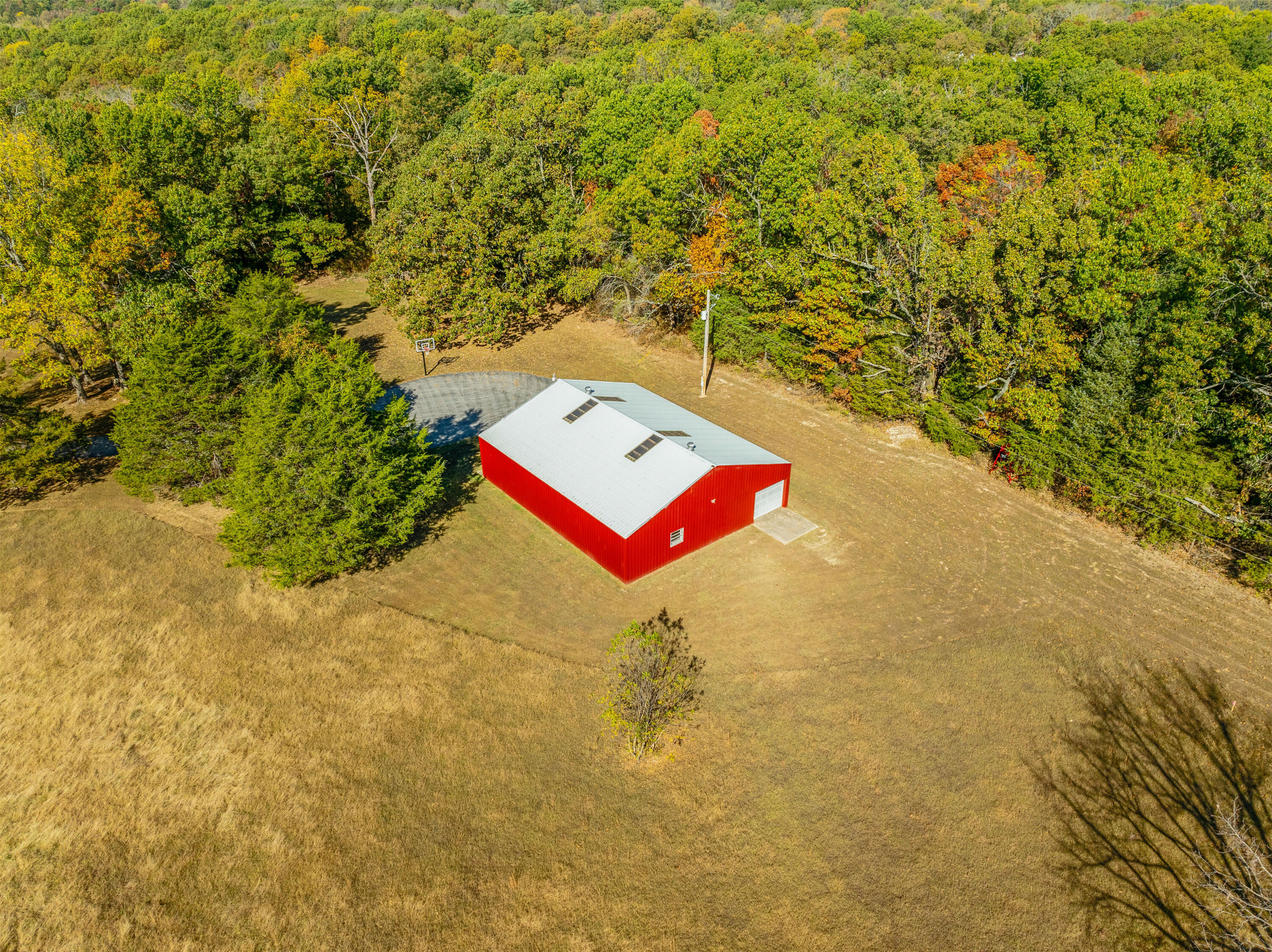 main property photo 30