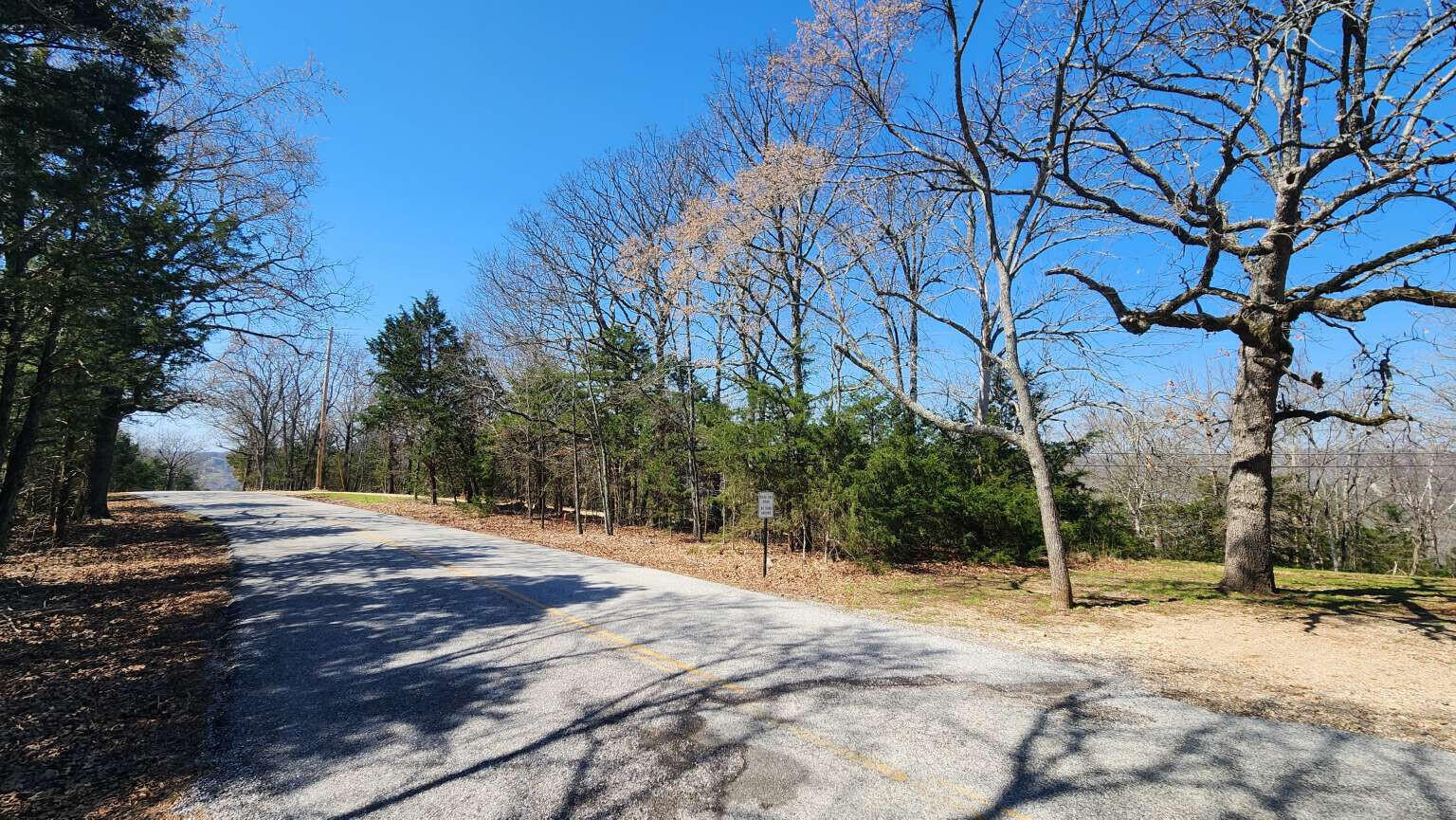 main property photo 15