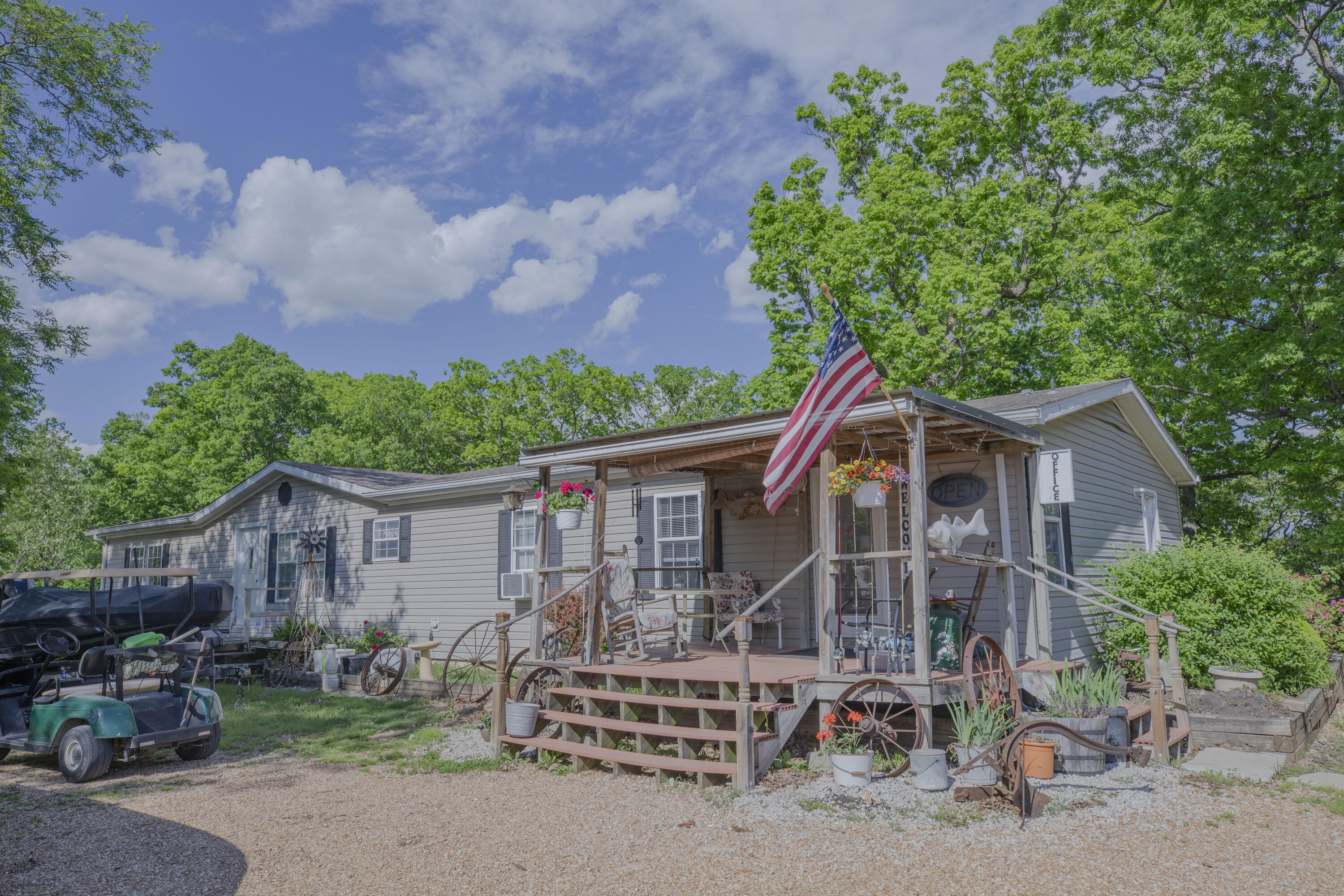 main property photo 51