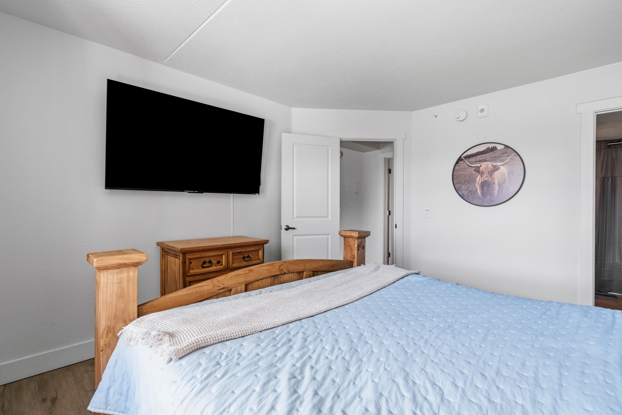 main property photo 73