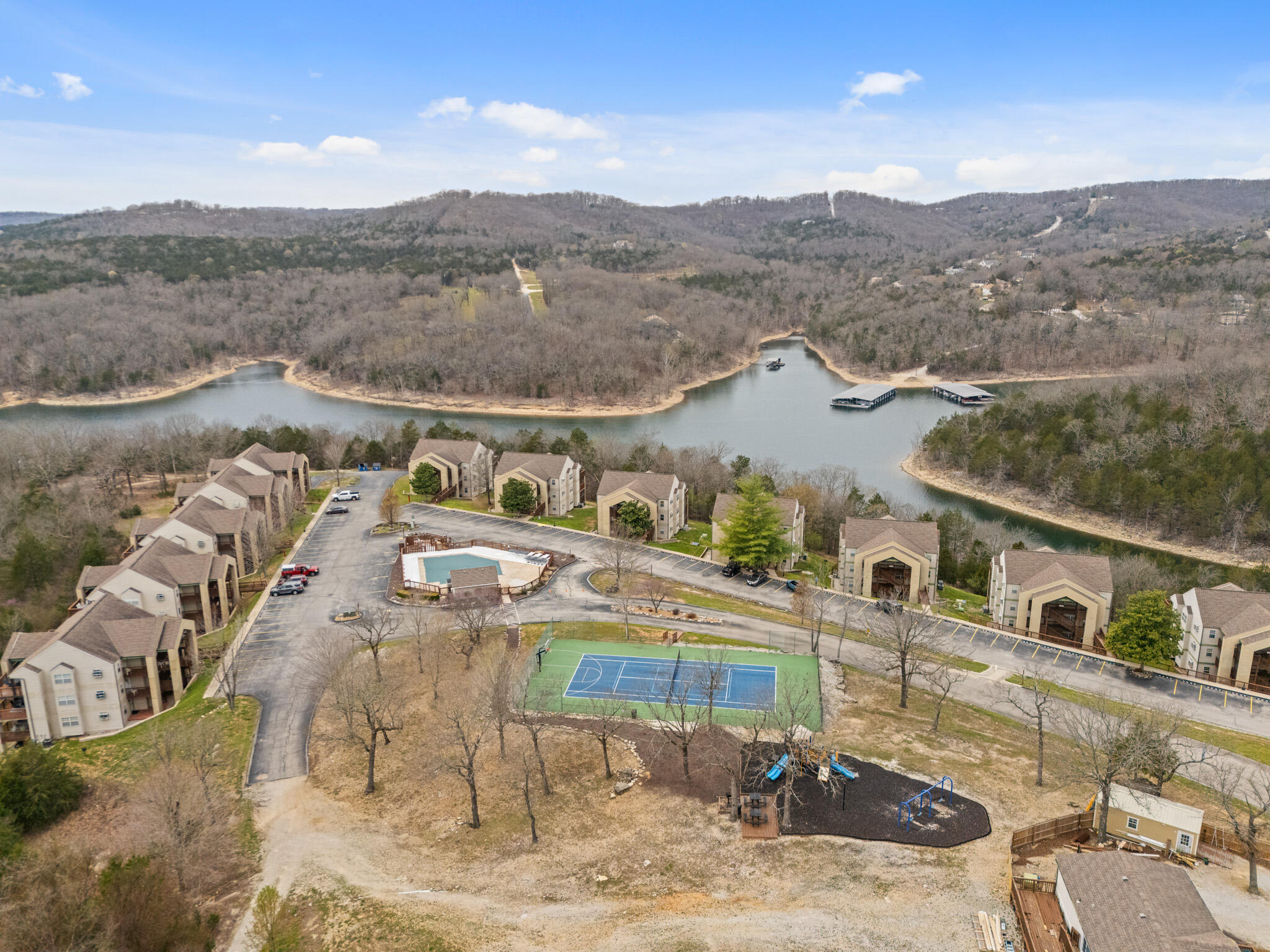 main property photo 37