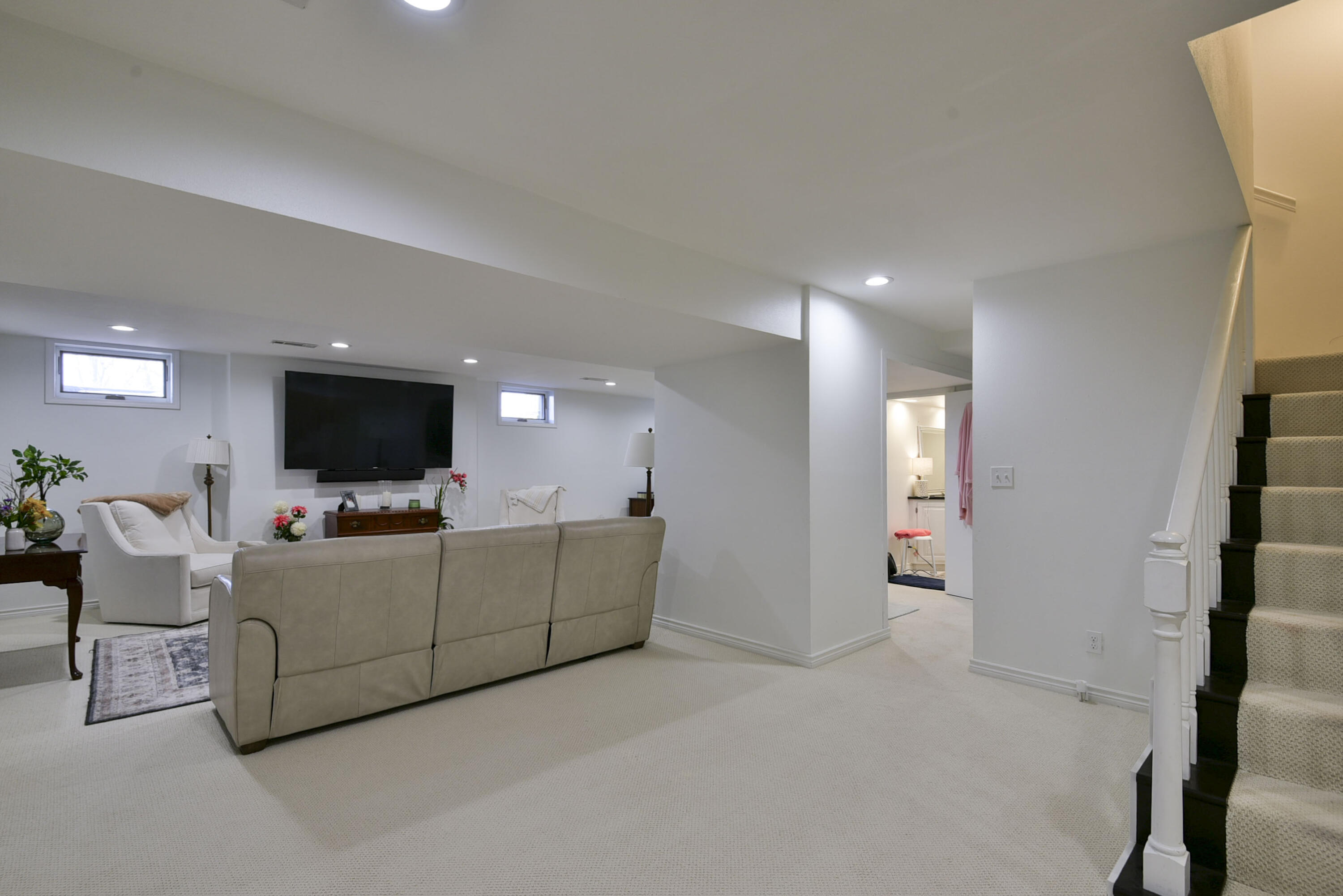main property photo 62