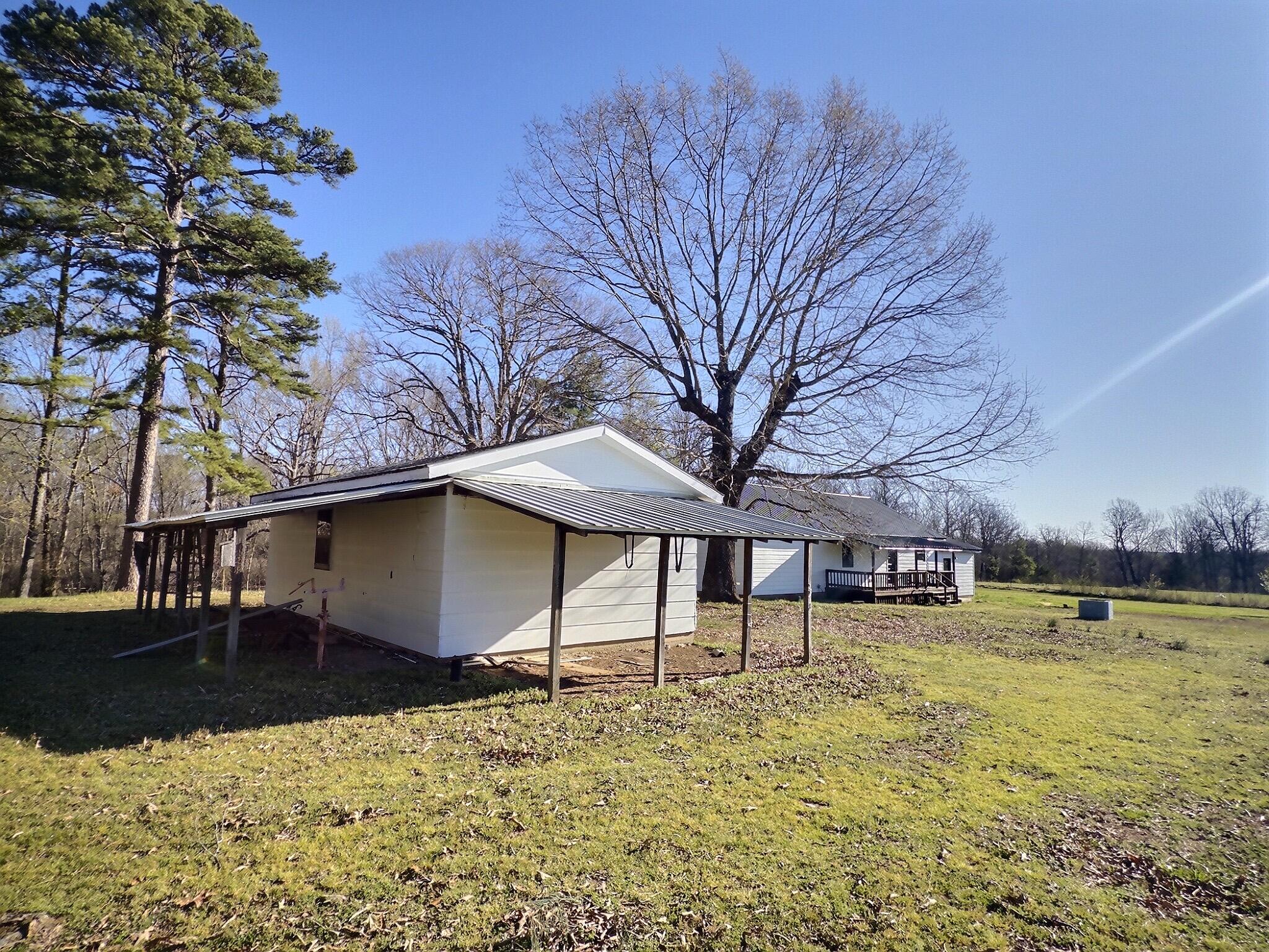 main property photo 35