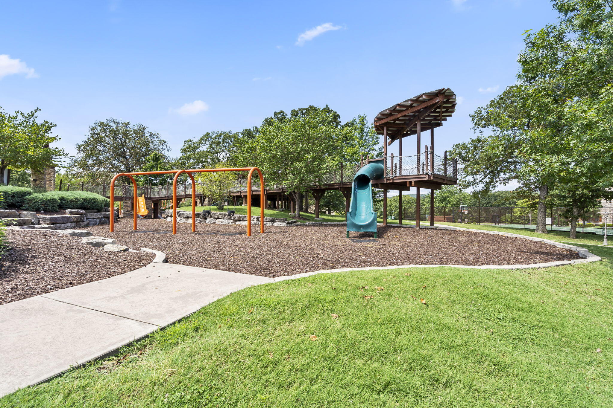 main property photo 51