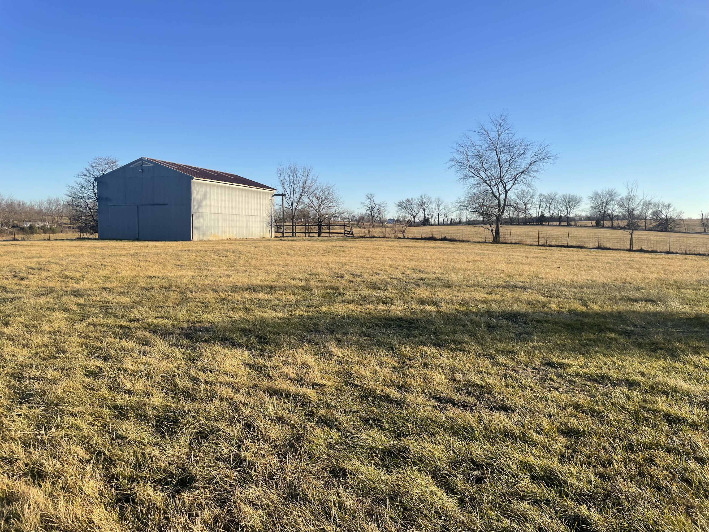 main property photo 35
