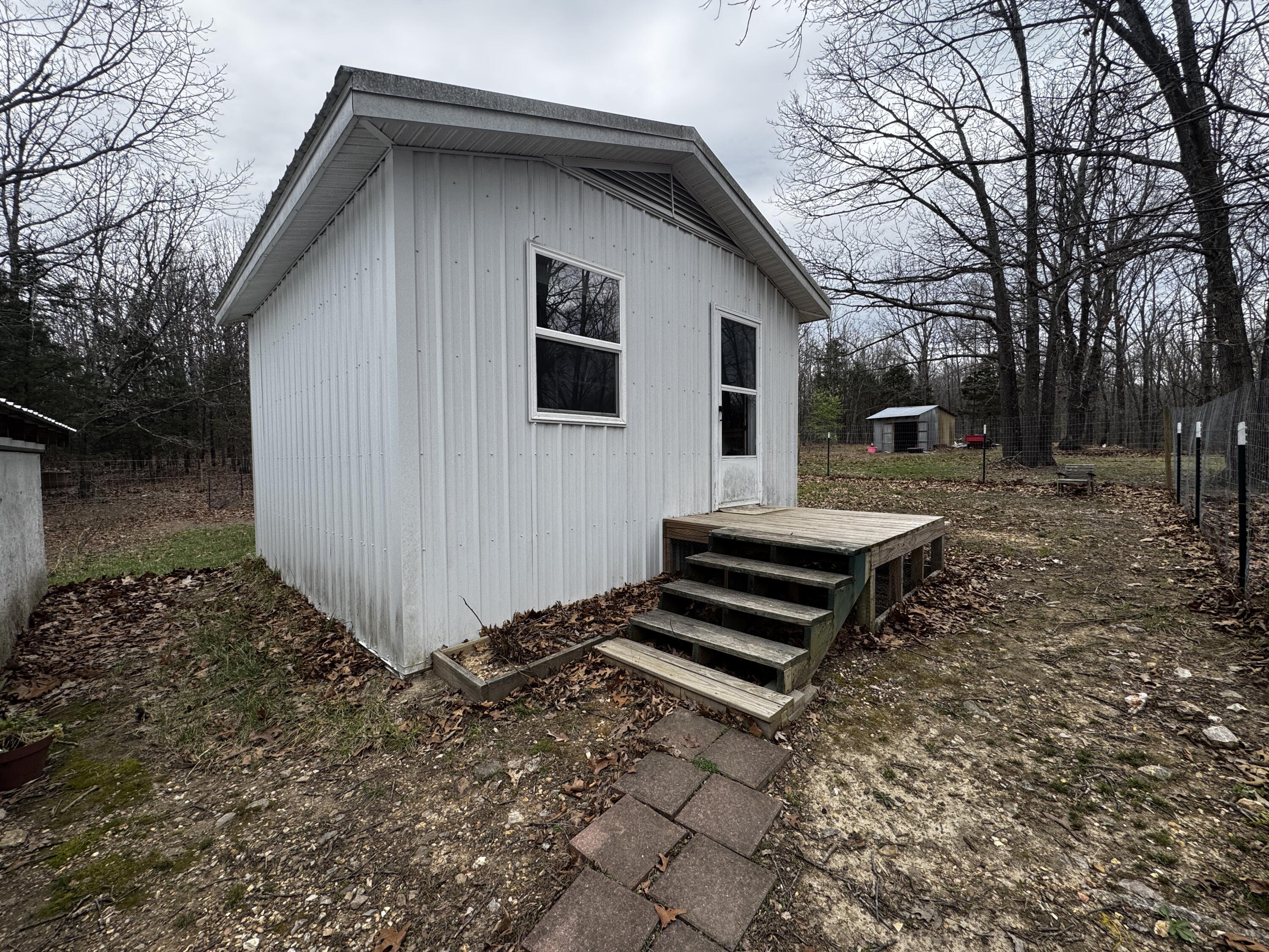 main property photo 34