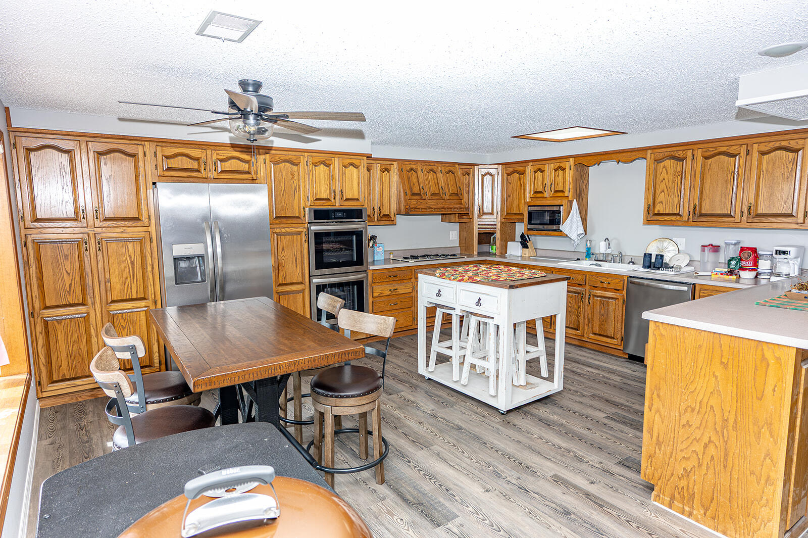 main property photo 24
