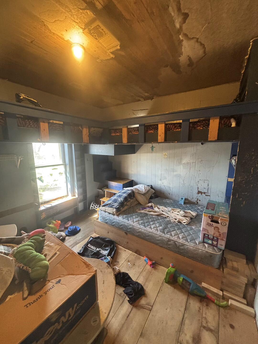 main property photo 18