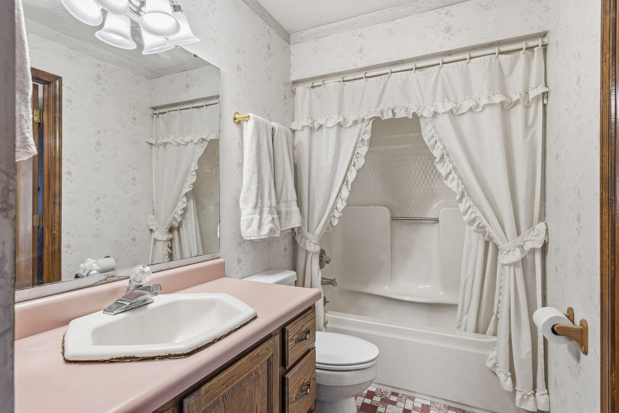 main property photo 24