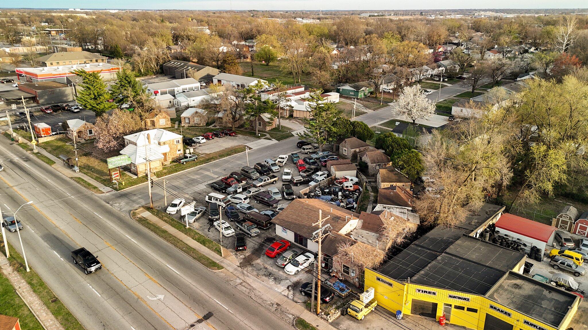main property photo 4
