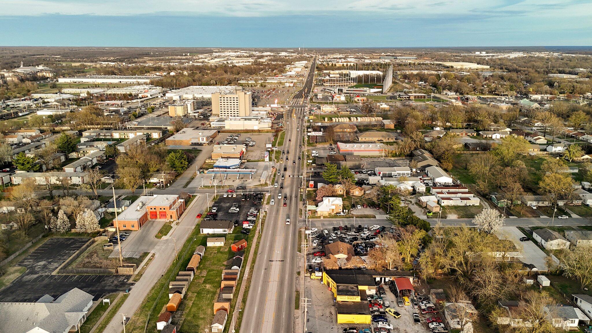 main property photo 7