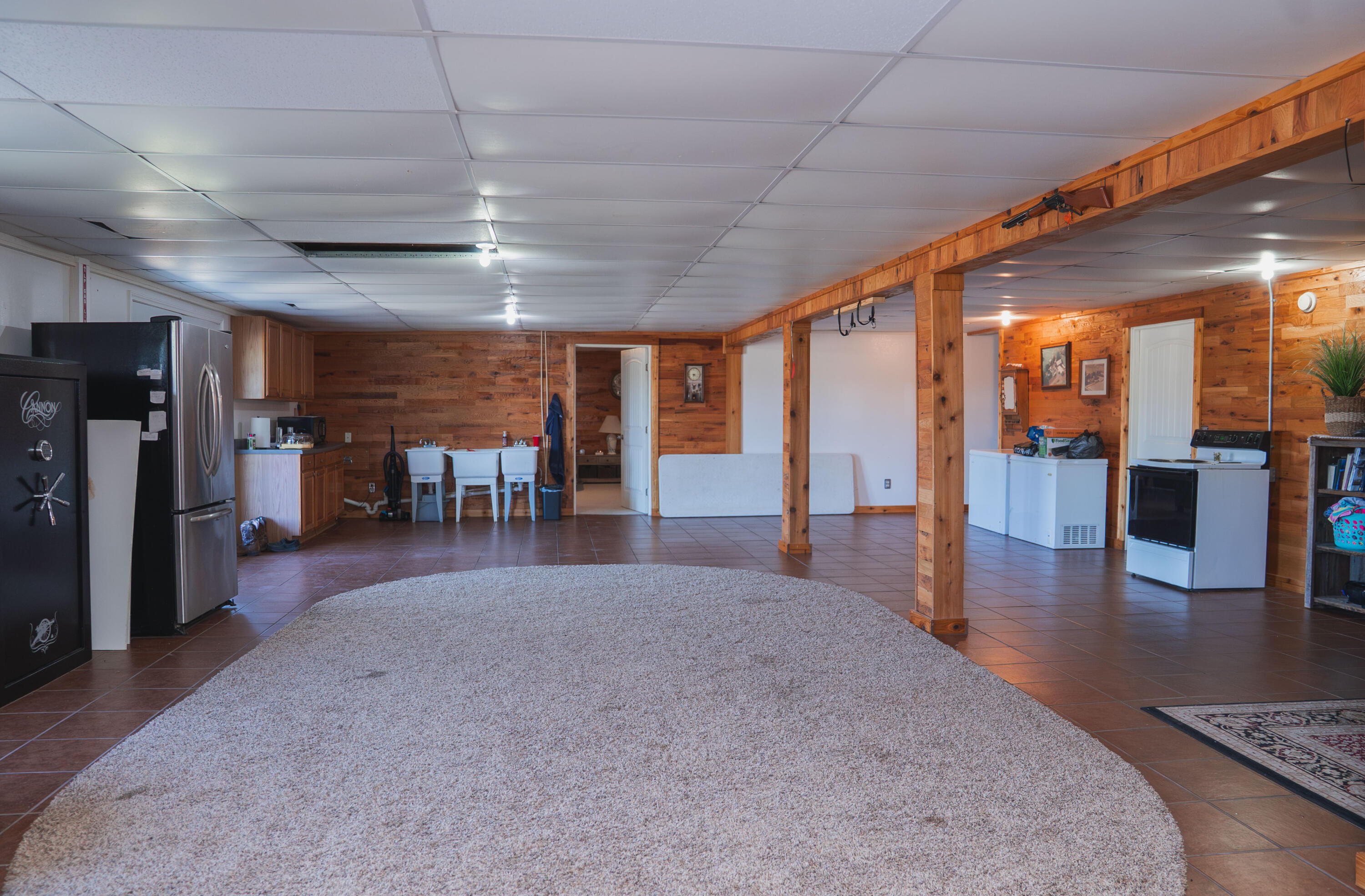 main property photo 42