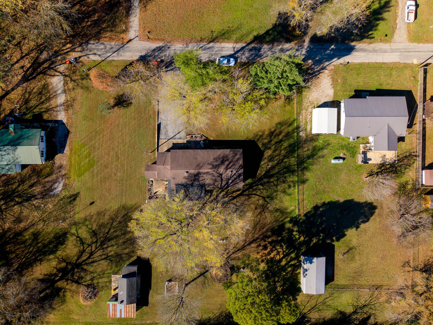 main property photo 40