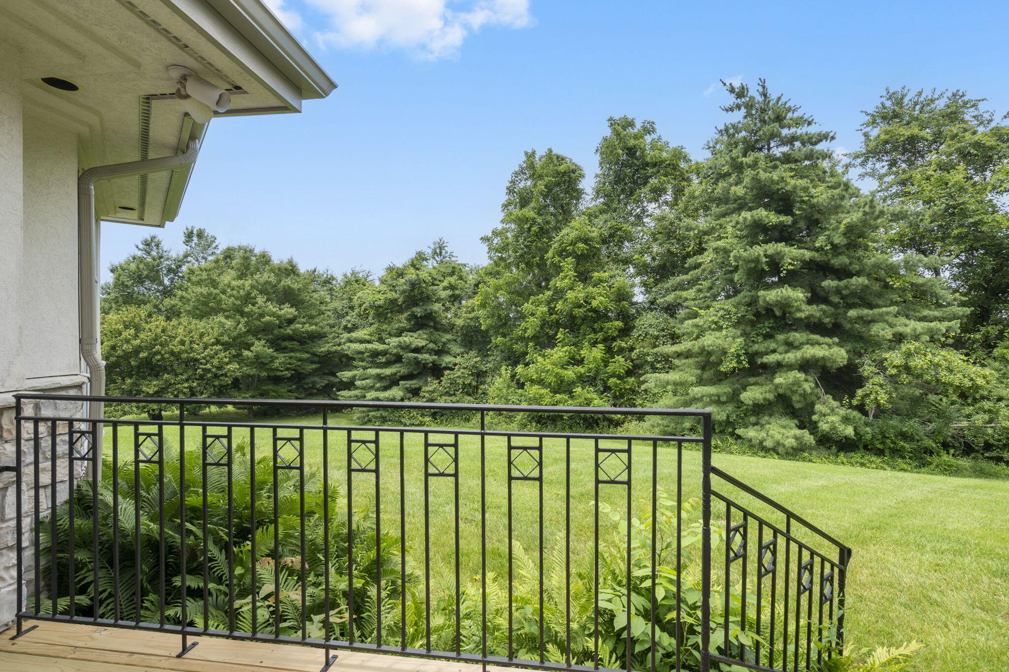main property photo 103