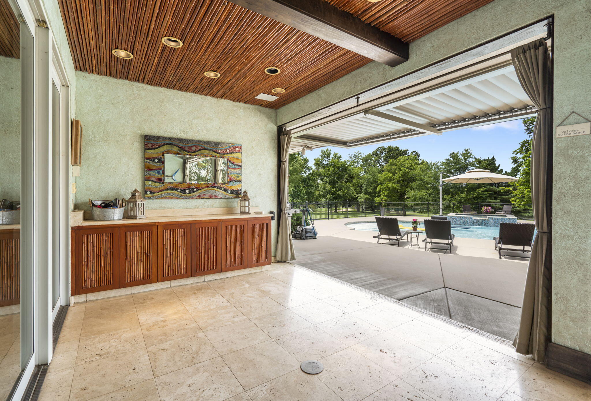 main property photo 70