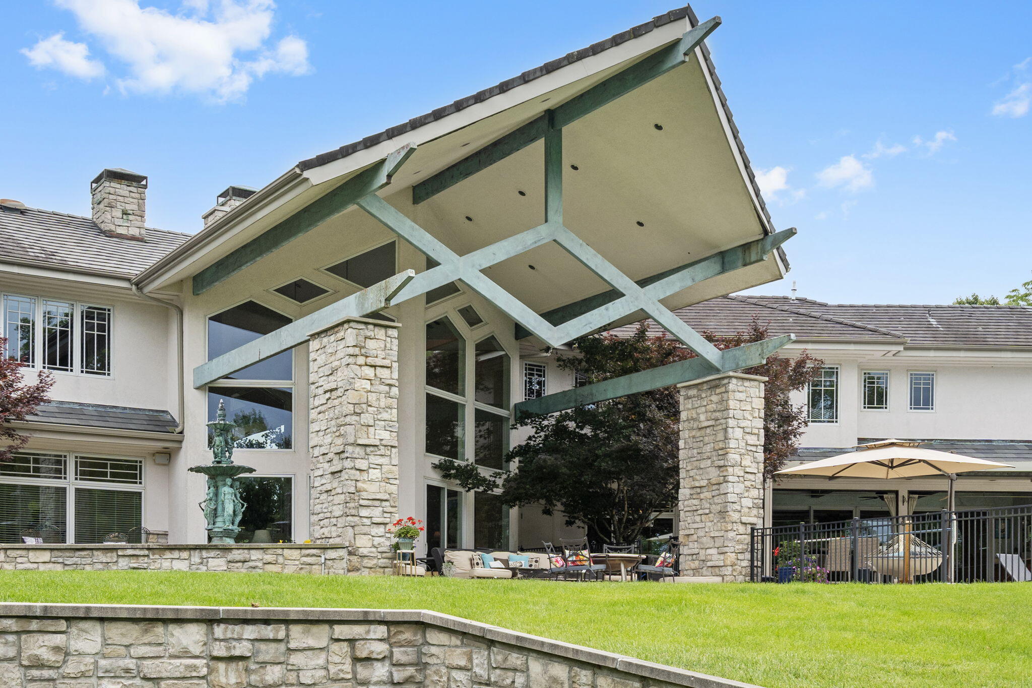 main property photo 94