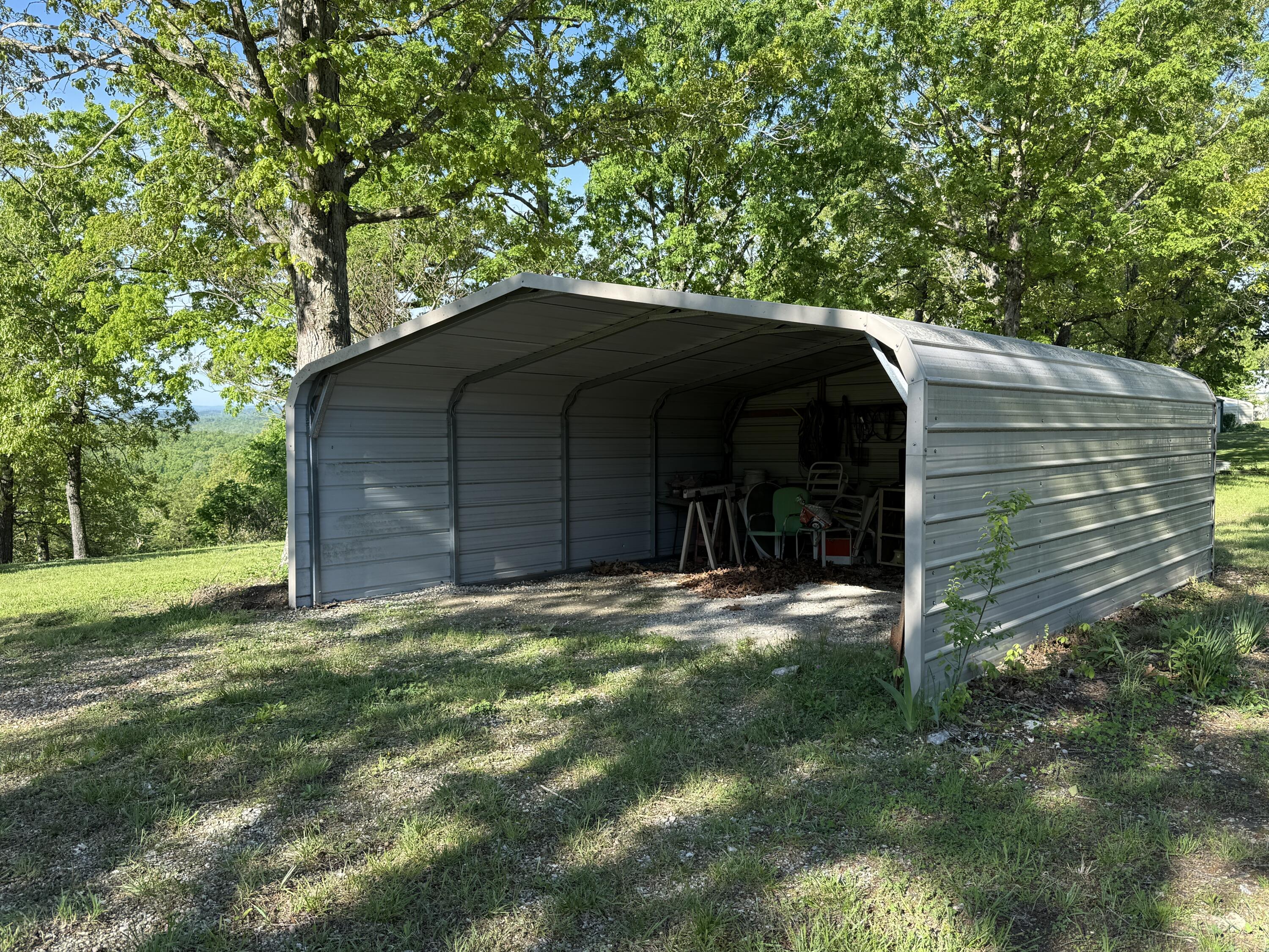 main property photo 19